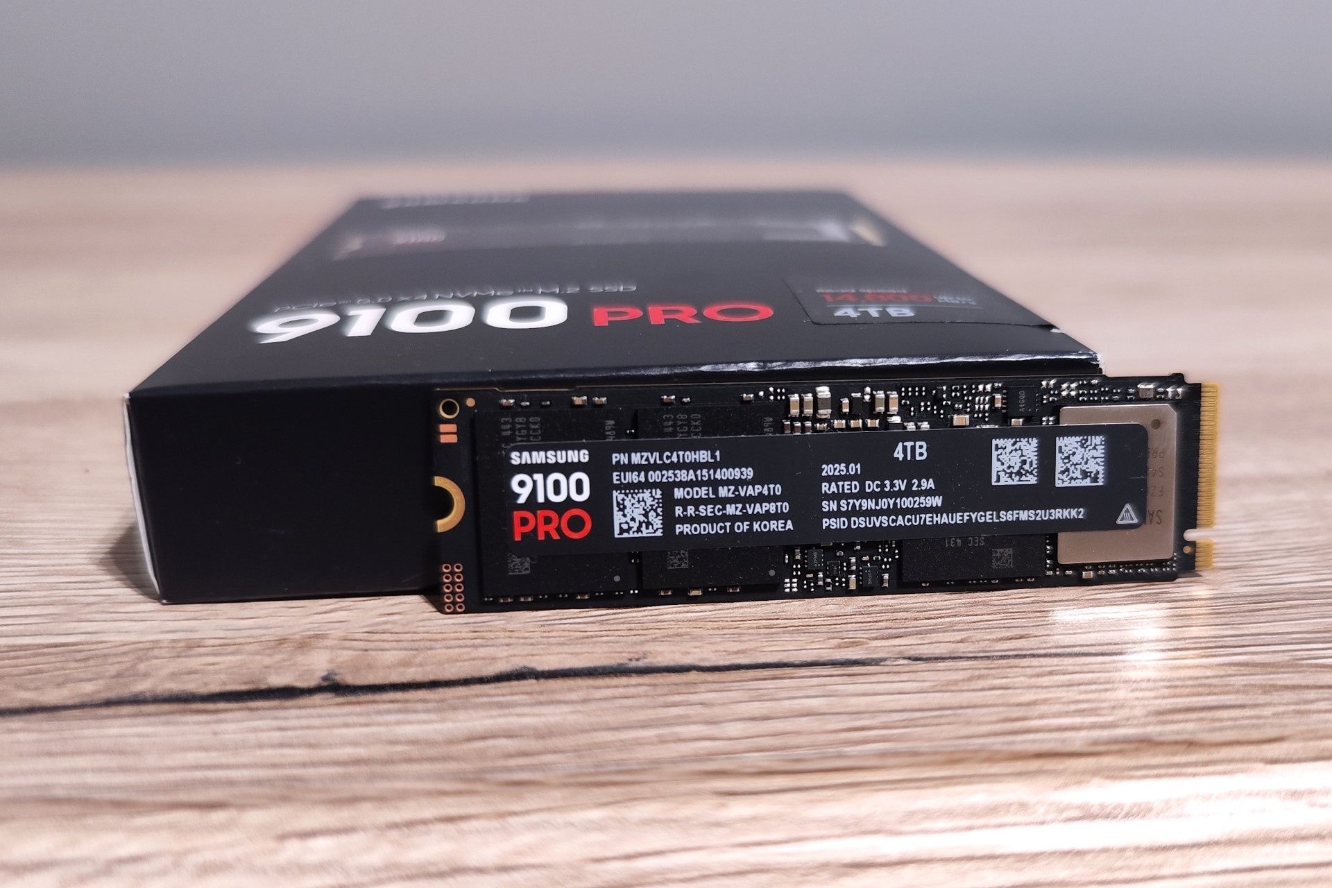 Samsung 9100 PRO 4 TB