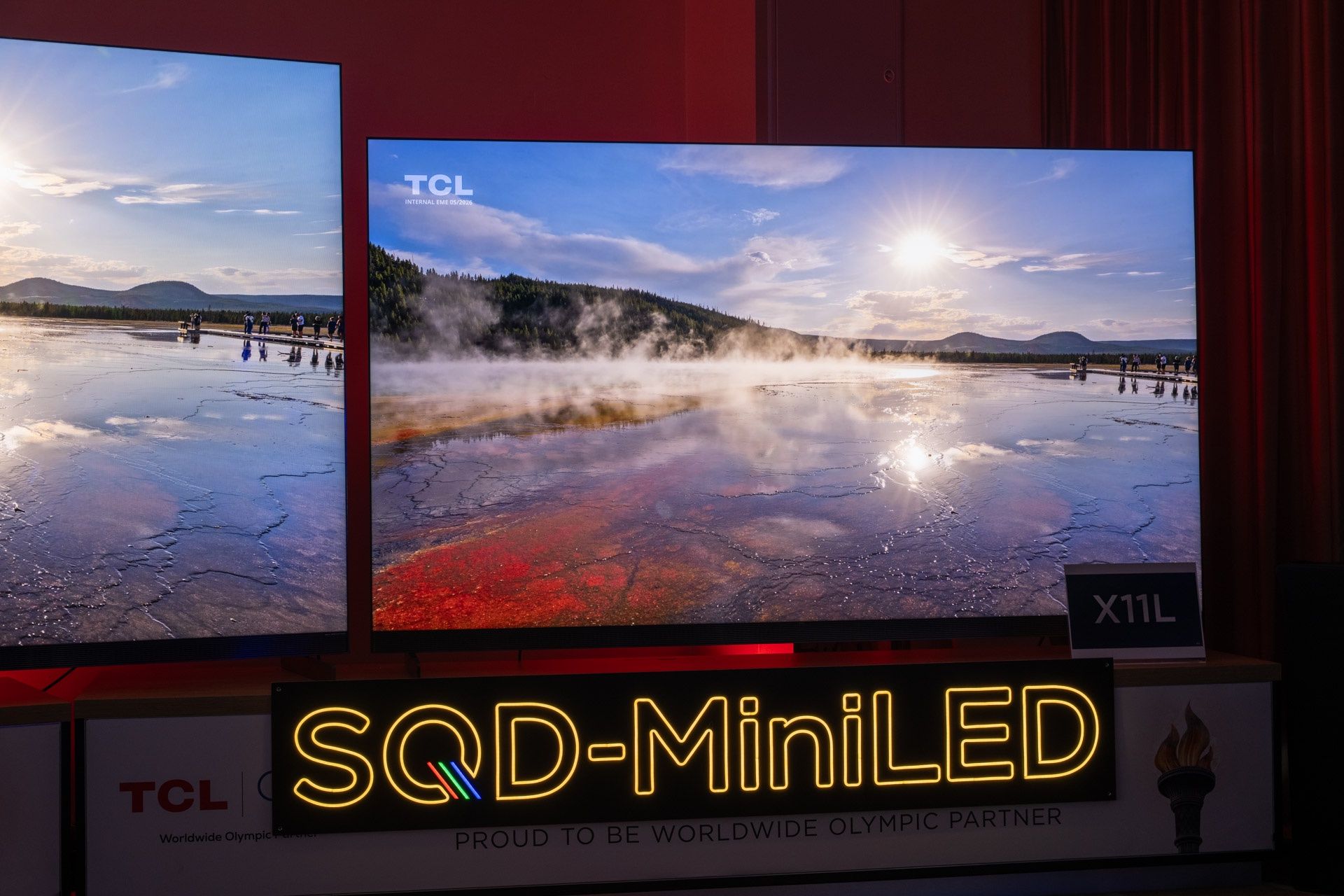 TCL SQD Mini LED z wysoką jasnością