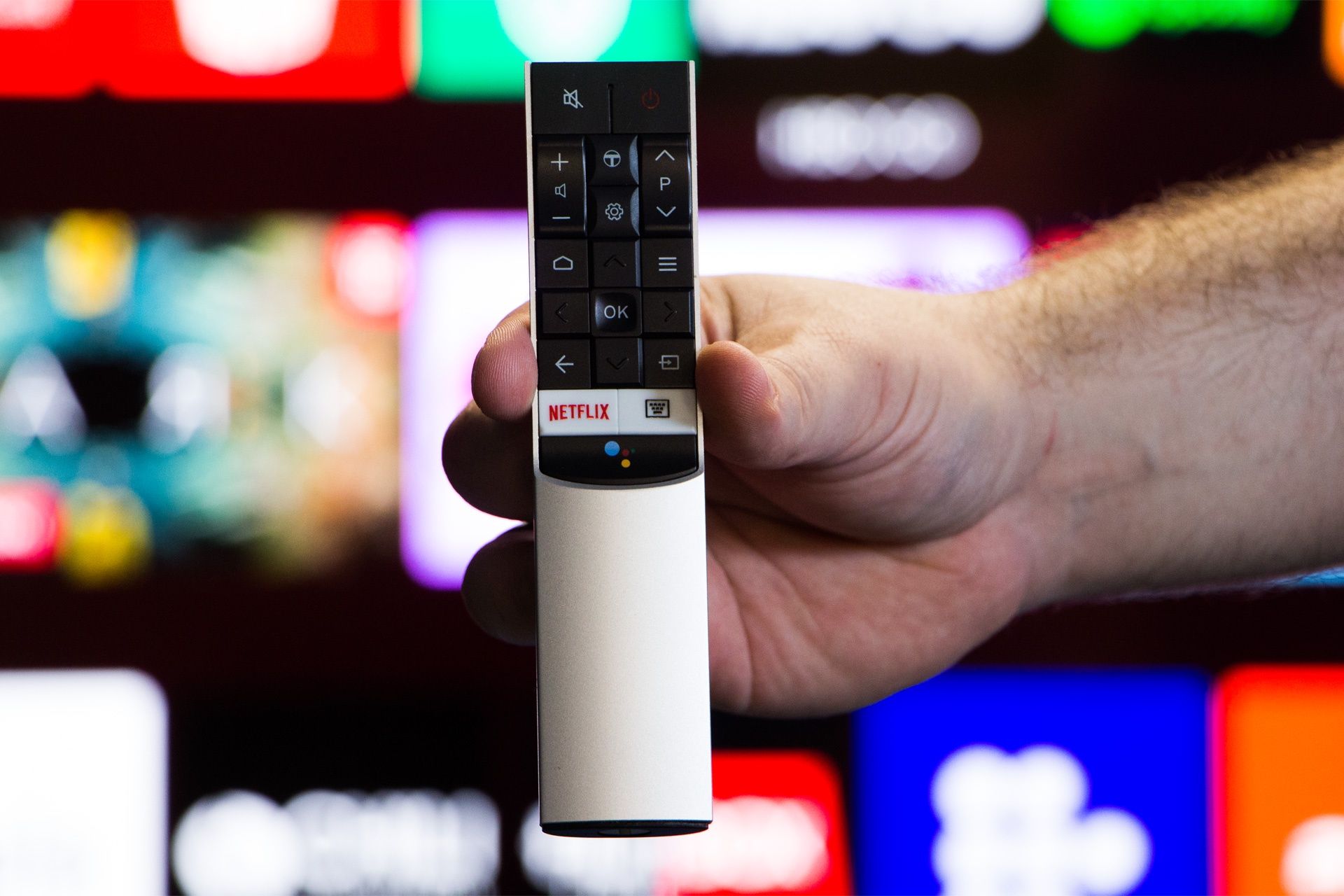 TCL 65C815 - Pilot do SmartTV