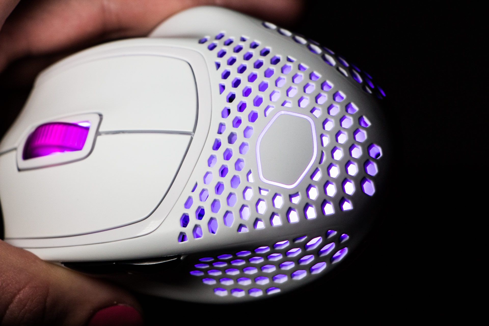 Cooler Master MM720 mleczna osłona