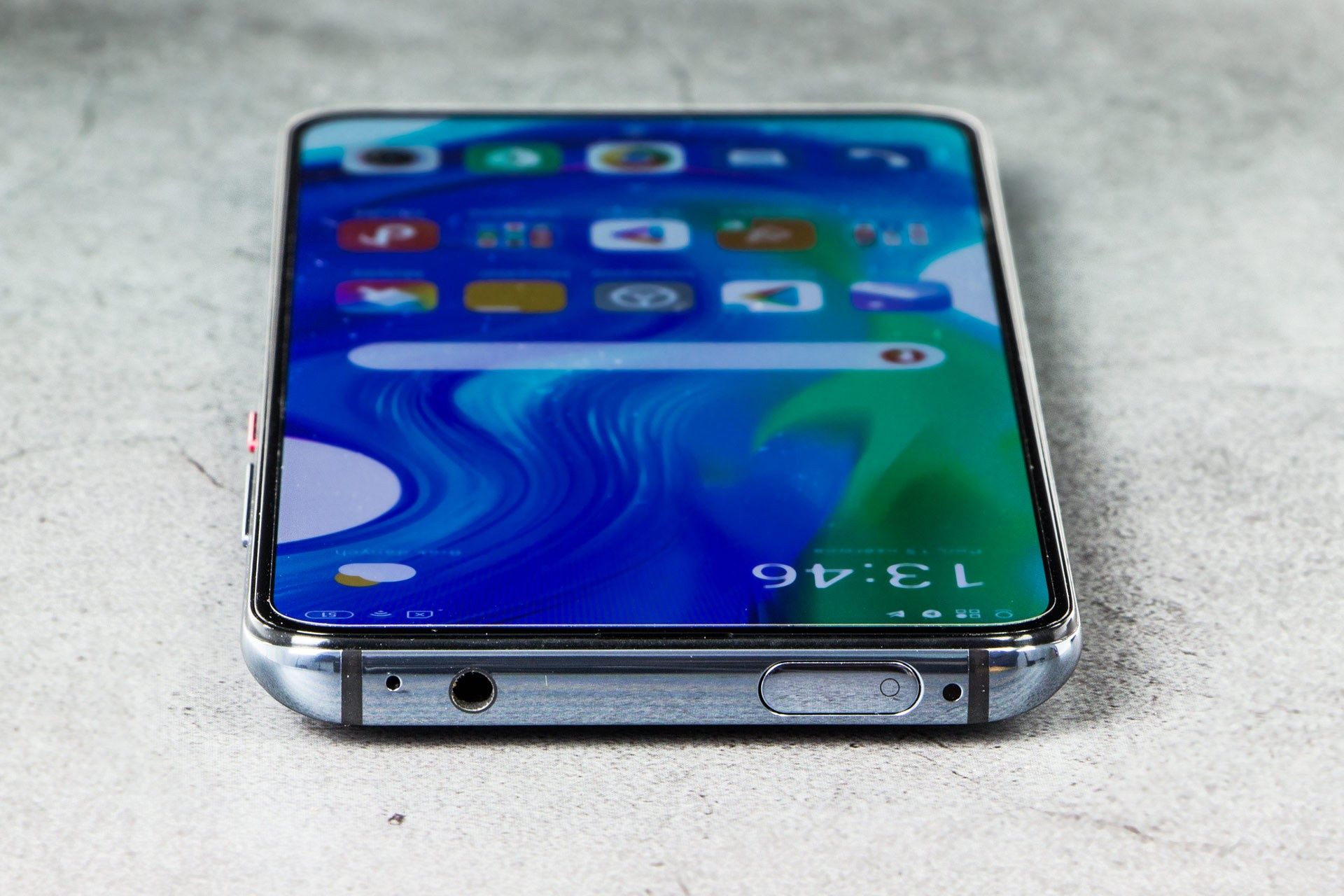 Poco F2 Pro wysuwany aparat