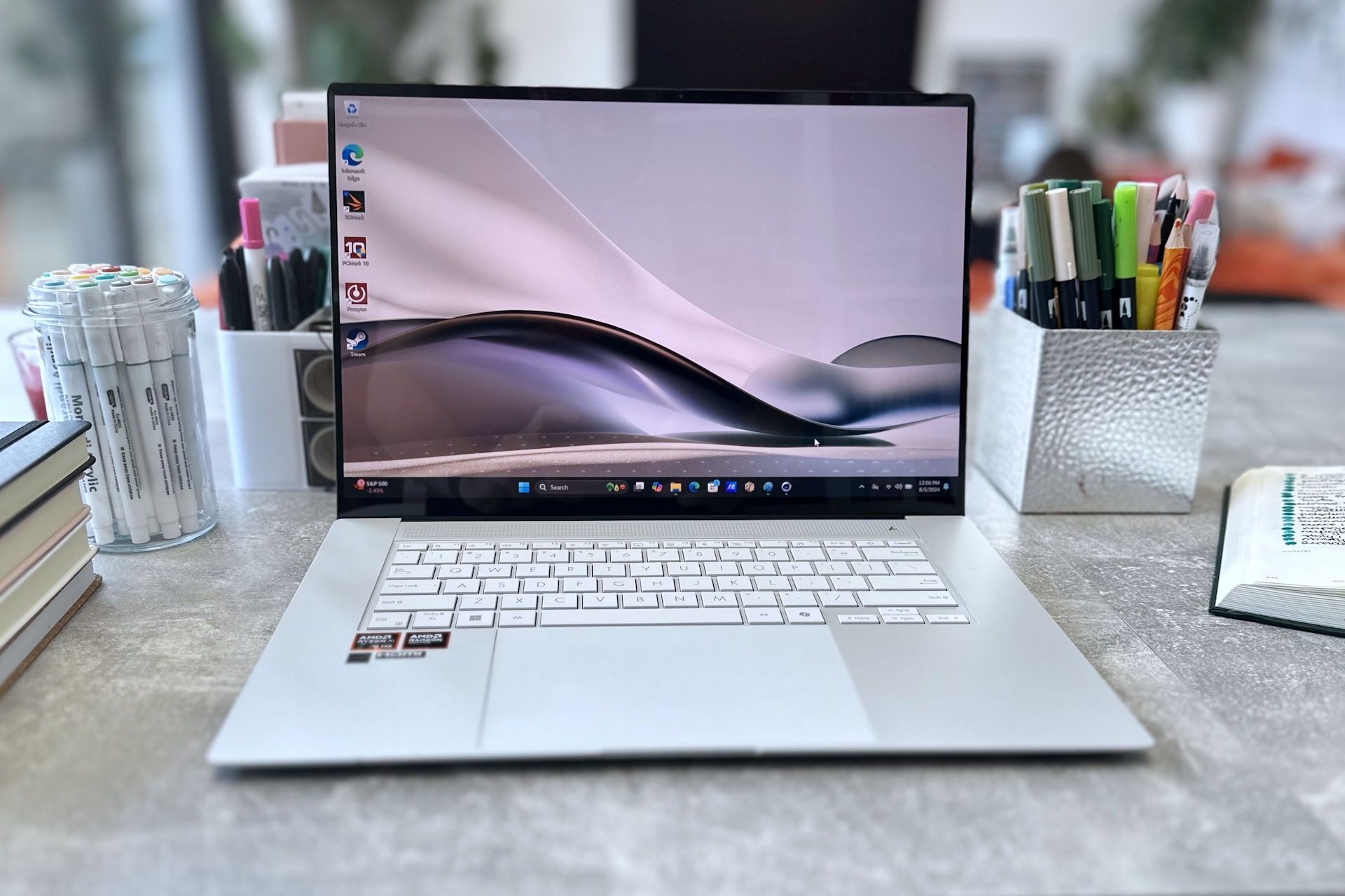 ASUS Zenbook S 16 UM5606 - matryca OLED