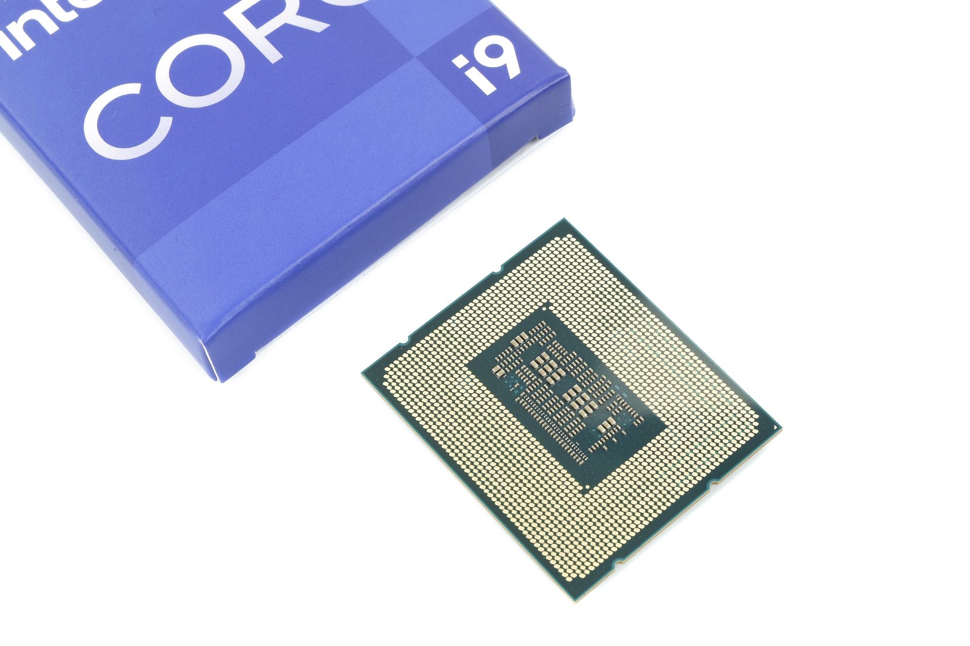 Intel Core i9-12900K