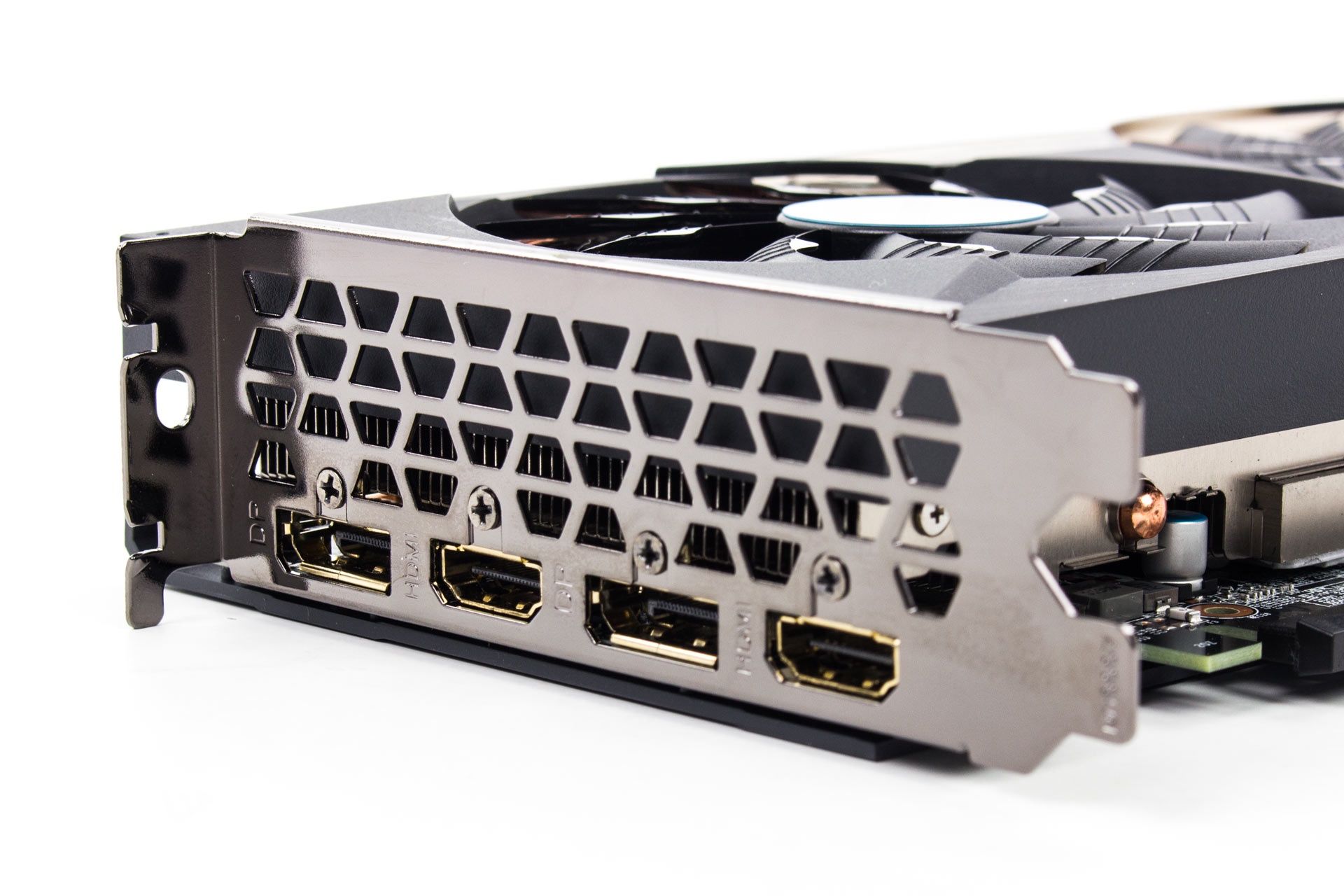 Gigabyte RTX 3060 Ti Eagle OC - porty