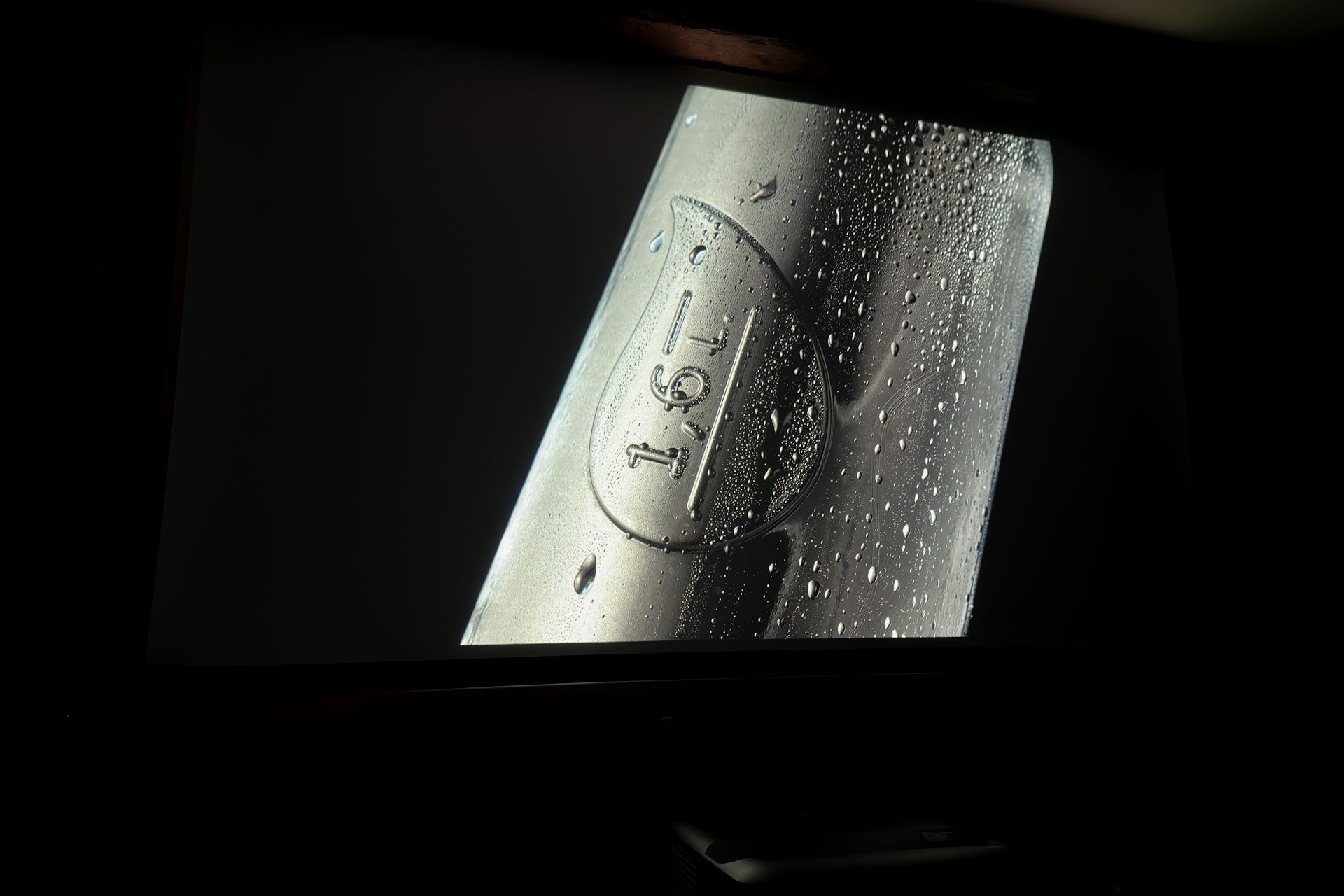 EPSON EH-LS650B - HDR