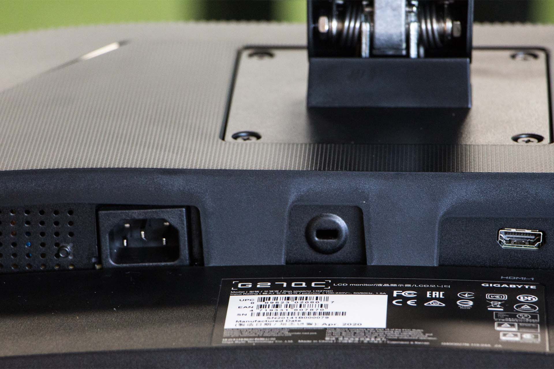 Gigabyte G27QC - złącze zasilania