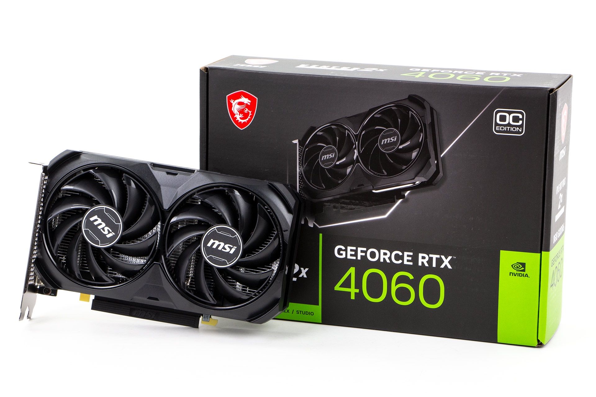 MSI GeForce RTX 4060 Ventus 2X - karta obok pudełka