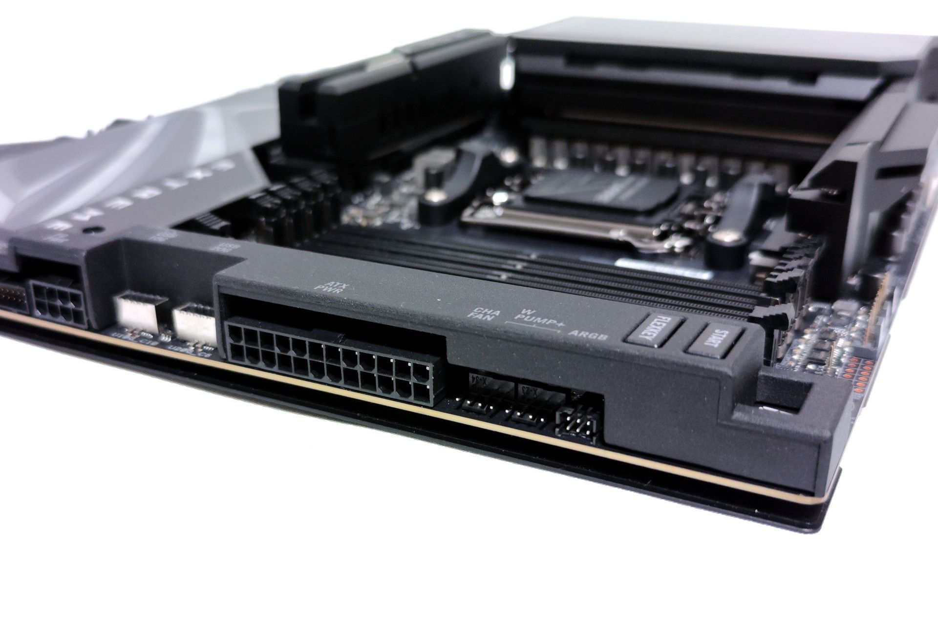 ASUS ROG Crosshair X870E Extreme