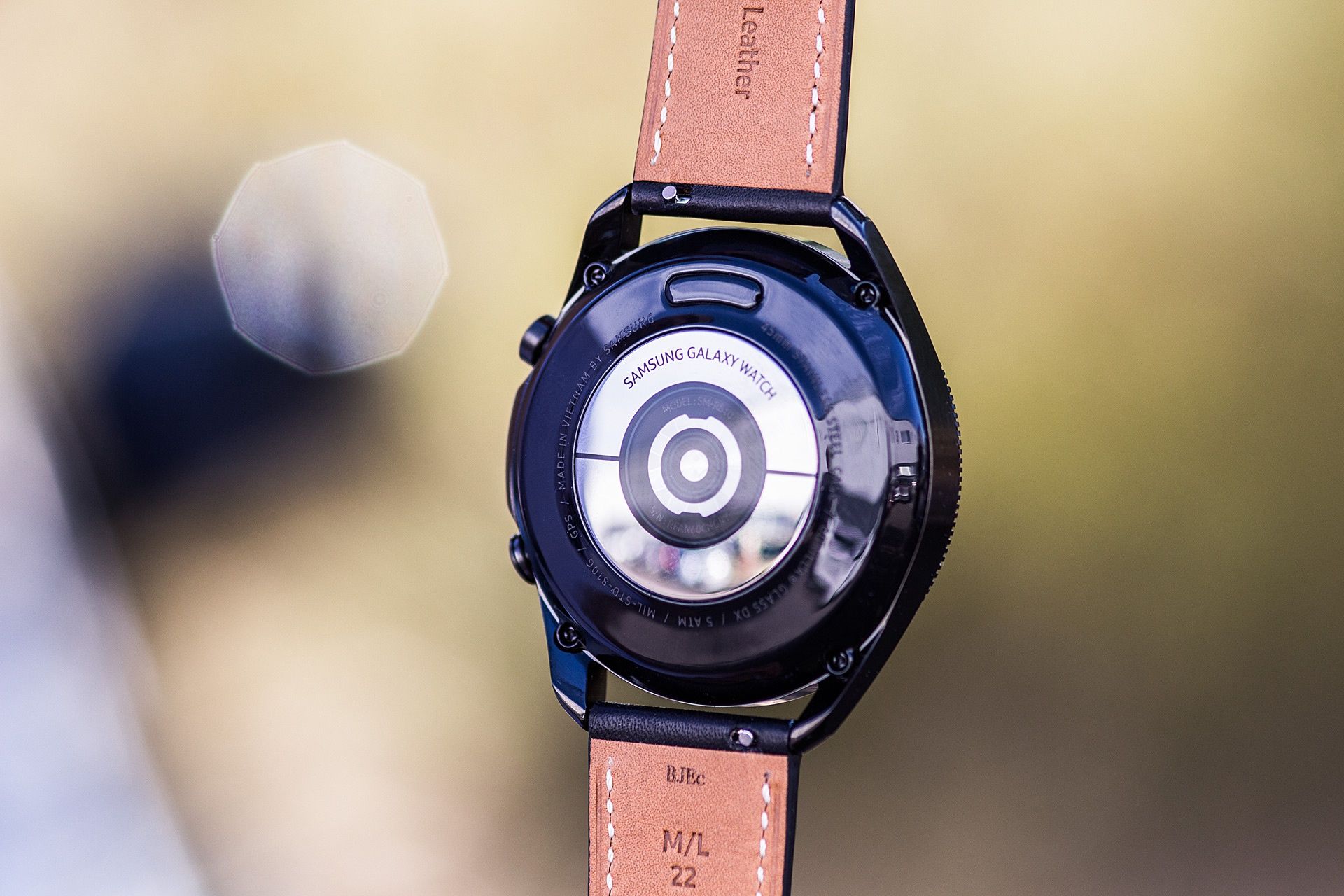 Samsung Galaxy Watch 3 - od tyłu