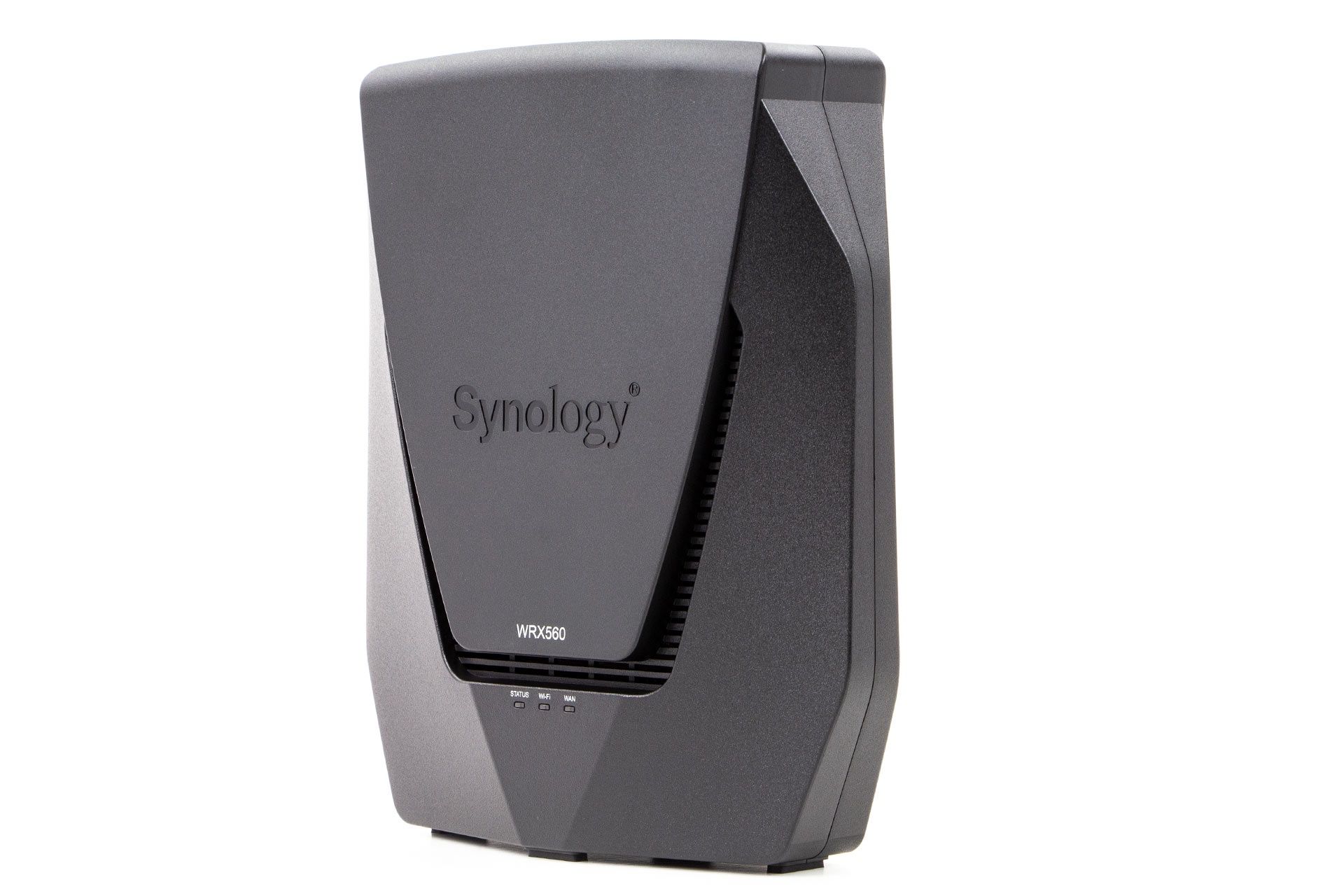 Synology WRX560 - z profilu