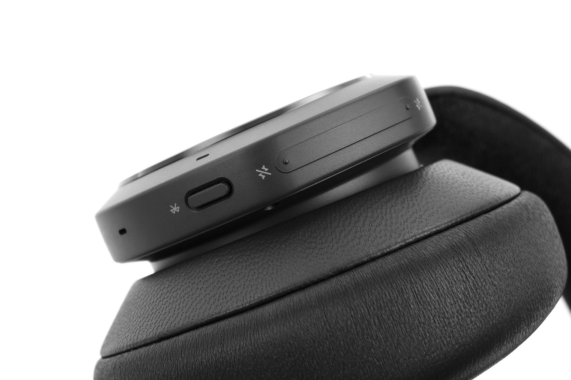 Bang&amp;Olufsen Beoplay Portal jedna słuchawka