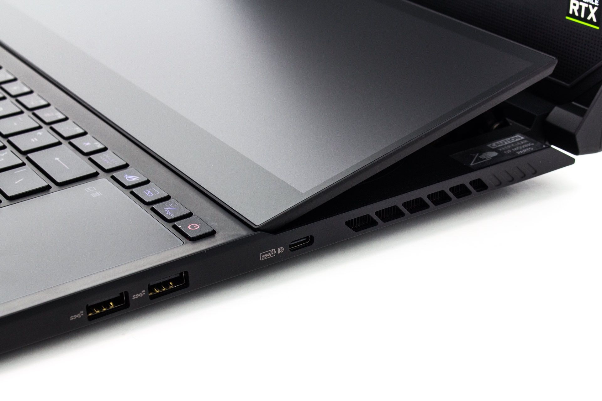 ASUS ROG Zephyrus Duo 15 GX551Q - prawa strona