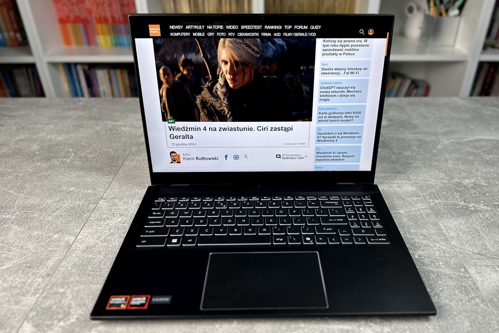 MSI Summit A16 AI+ - duża przestrzeń robocza