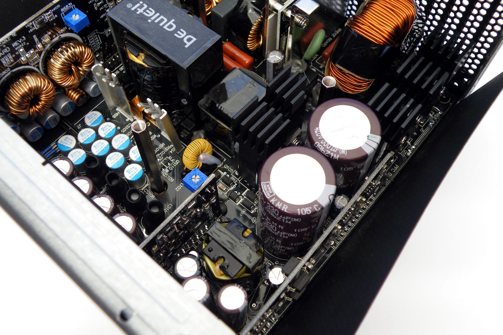 be quiet! Dark Power 12 750 W - budowa zasilacza