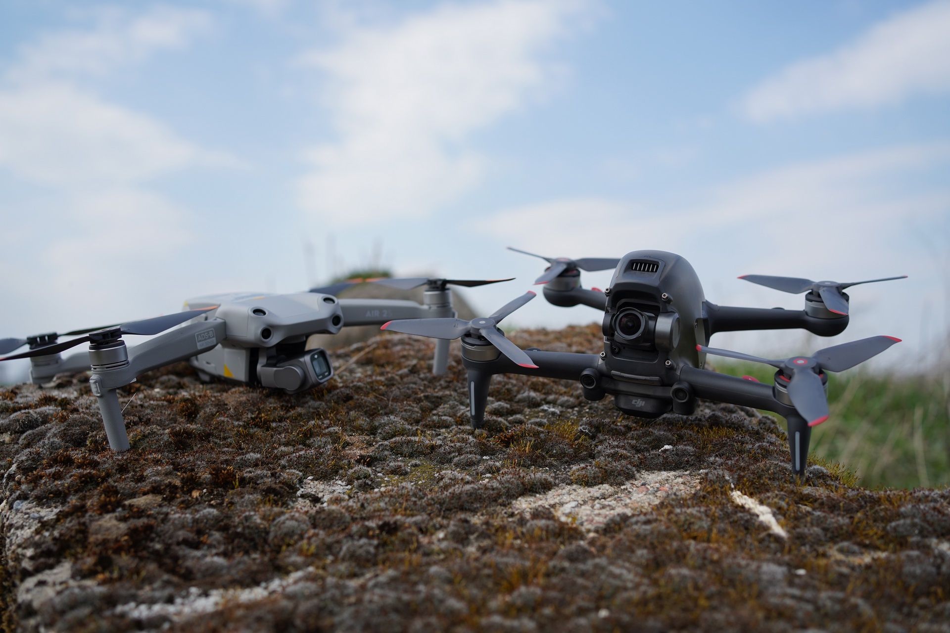 DJI FPV vs DJI Air 2S - porównanie wielkości