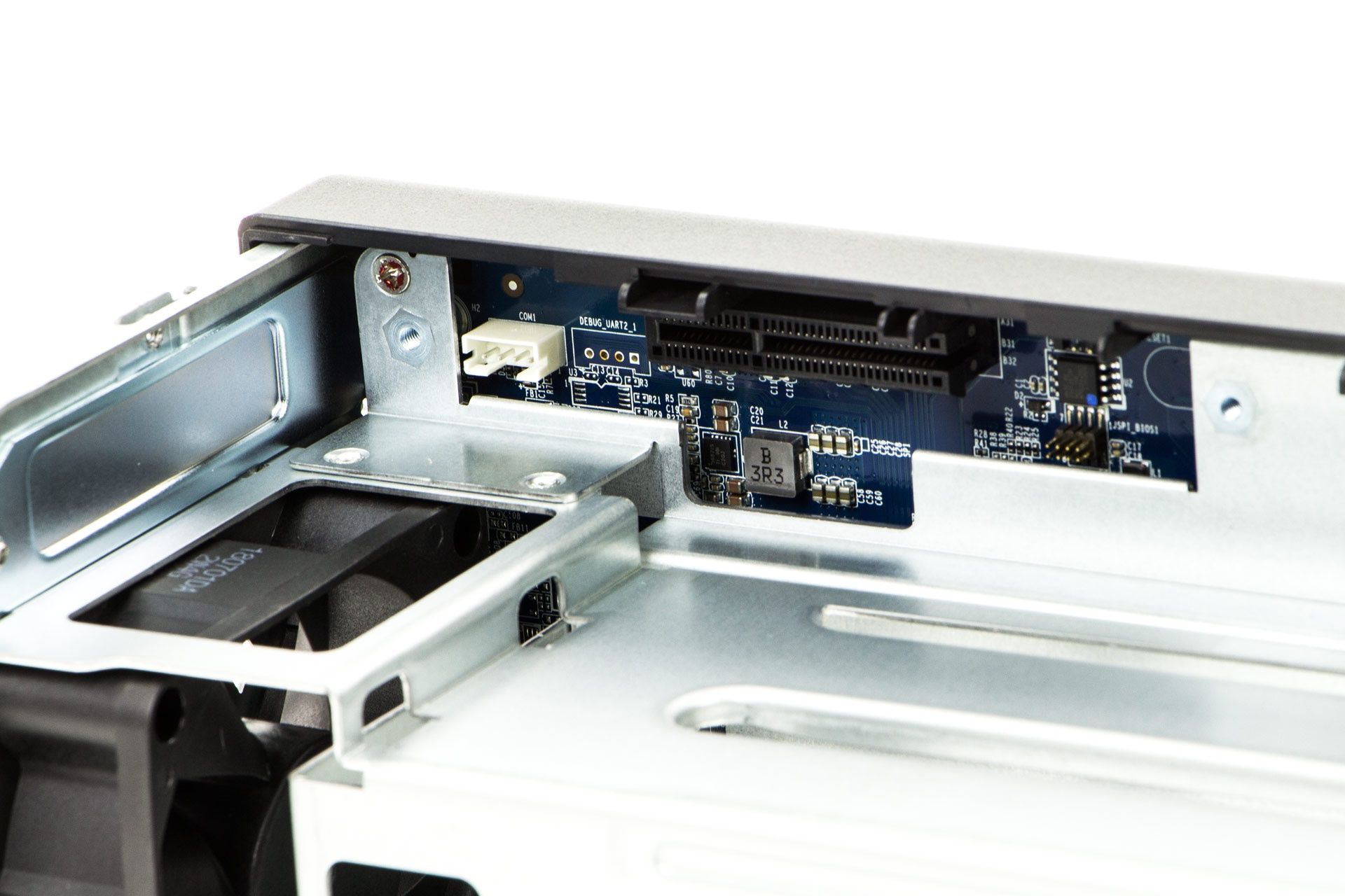 QNAP TS-253D - slot PCI-E