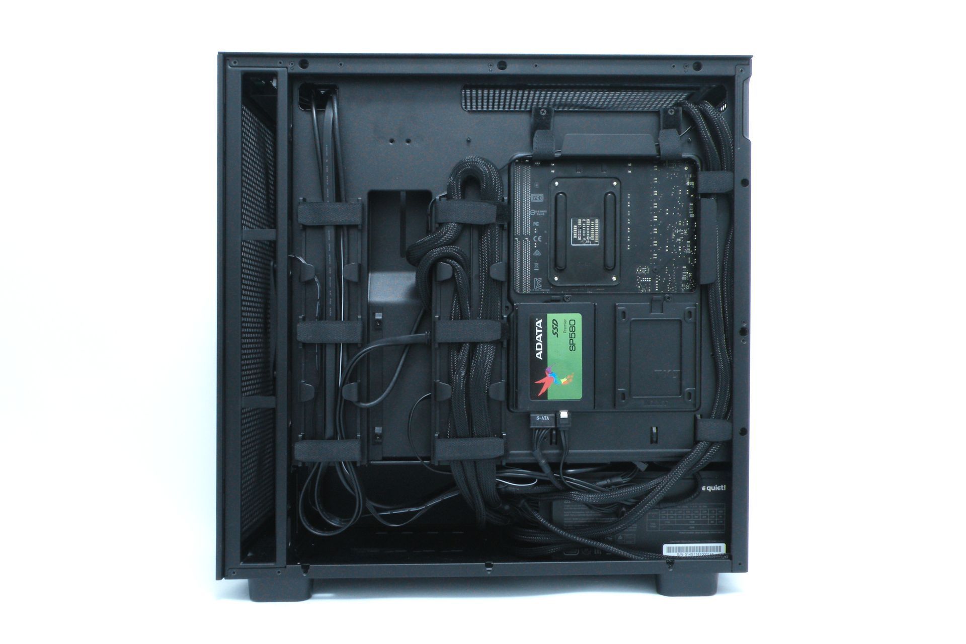 NZXT H7 Flow - montaż podzespołów