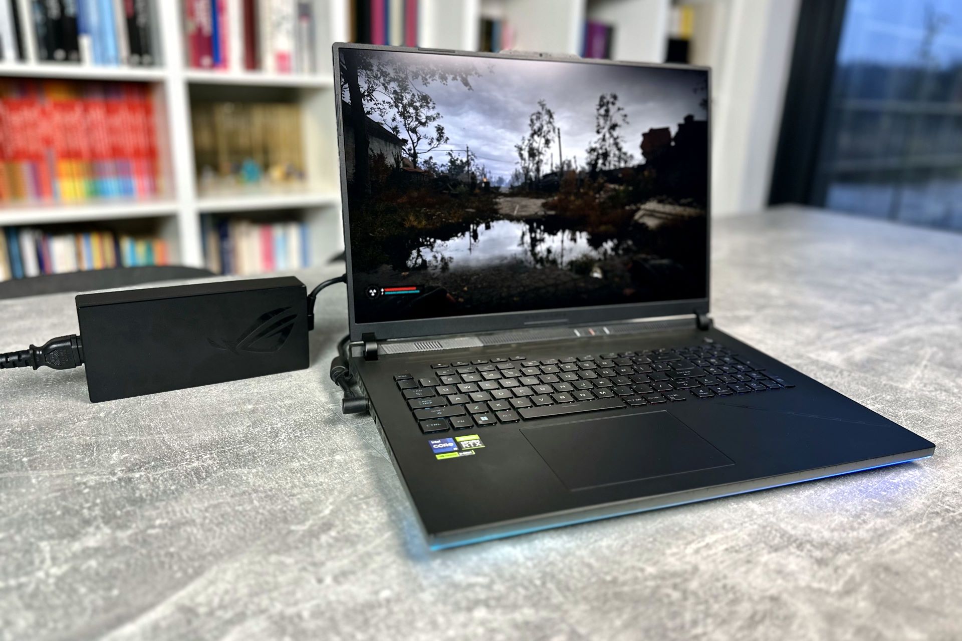 ASUS ROG Strix SCAR 18 - idealny do grania w Stalkera