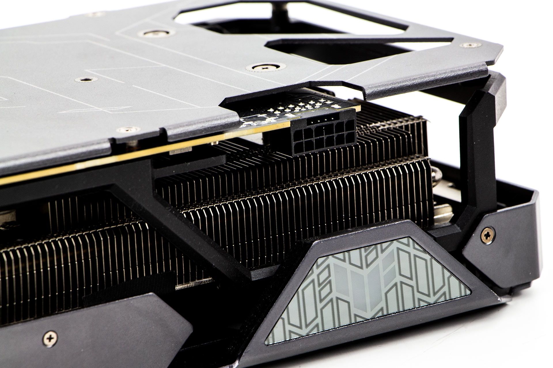 ASUS GeForce RTX 3090 Ti TUF Gamin OC - złącze zasilanie