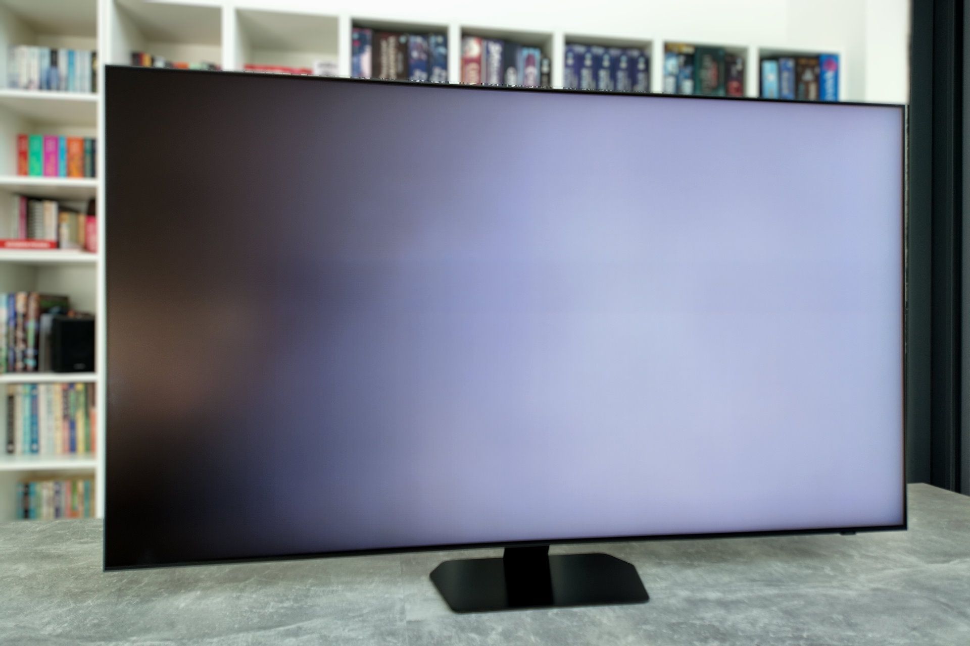Samsung Neo QLED 65QN92F - gradient