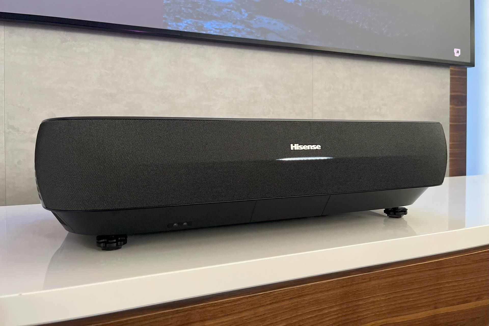 Hisense Laser TV 4K 120L9H - głośniki