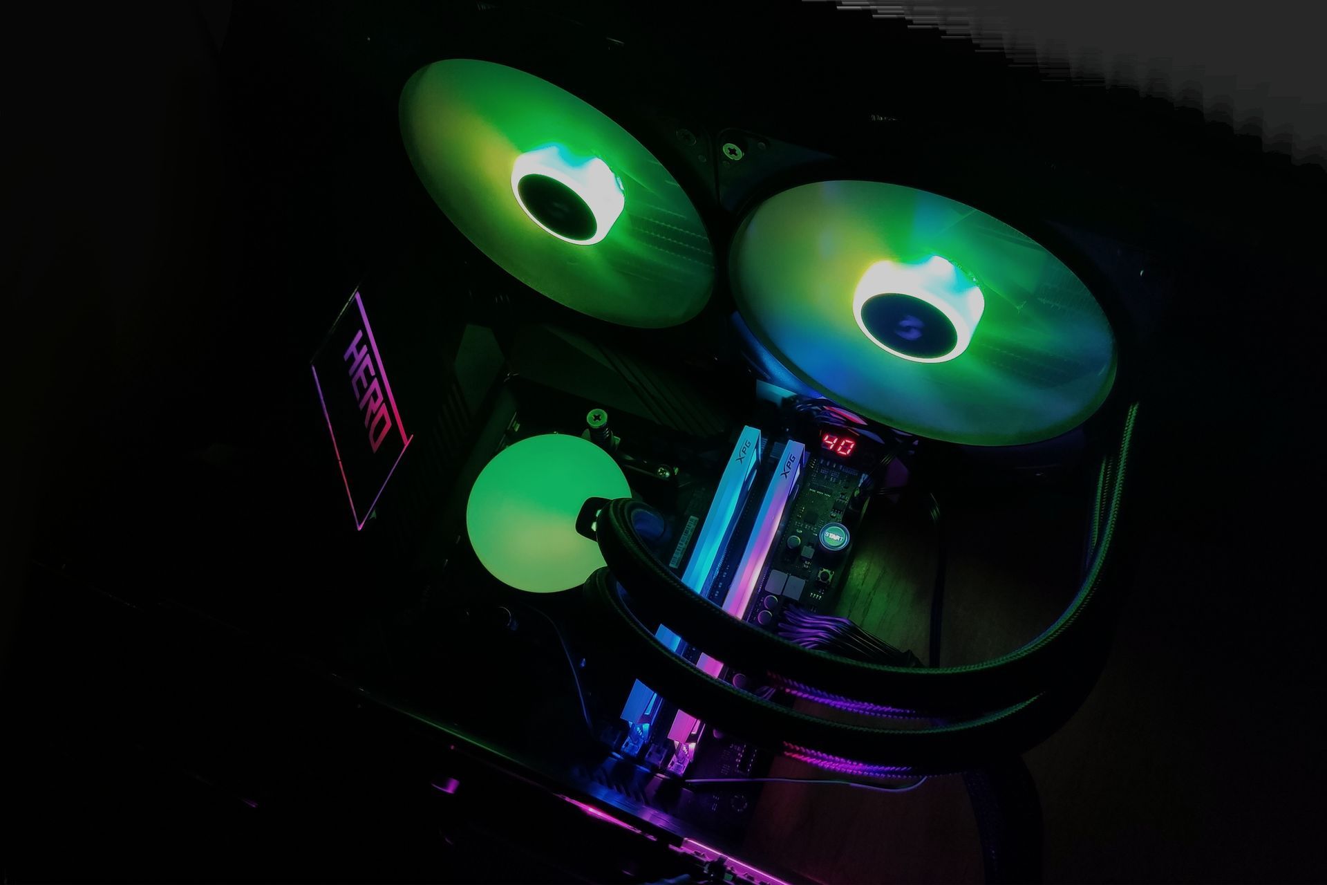 Fractal Design Lumen S28 RGB