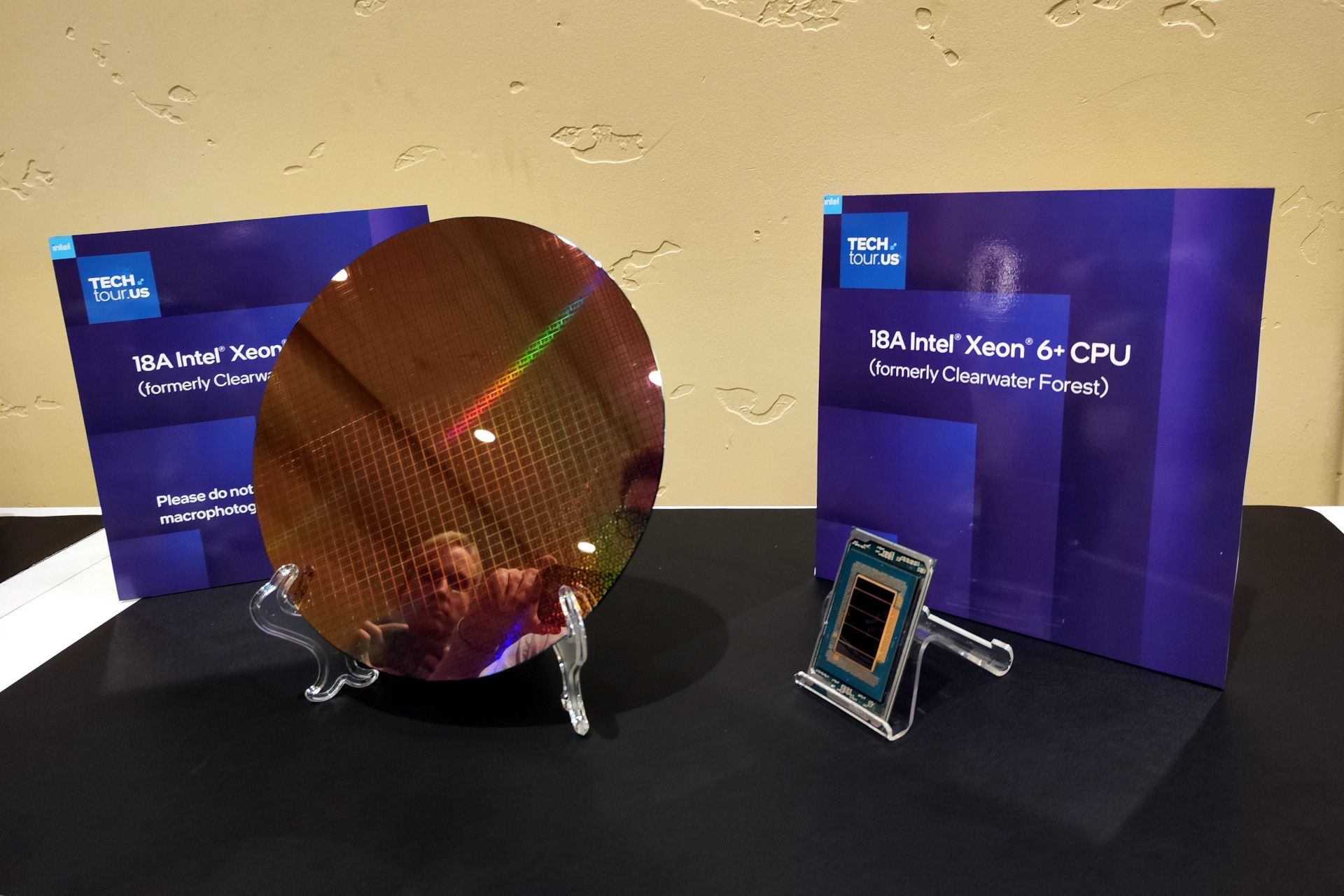 Intel Xeon 6+ (Clearwater Forest)
