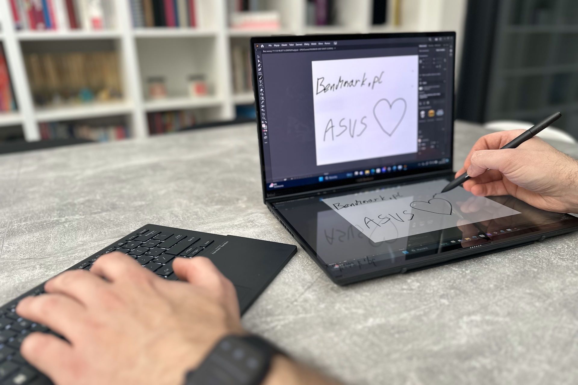 ASUS Zenbook 14 Duo OLED UX8406 - rysowanie na dolnym ekranie
