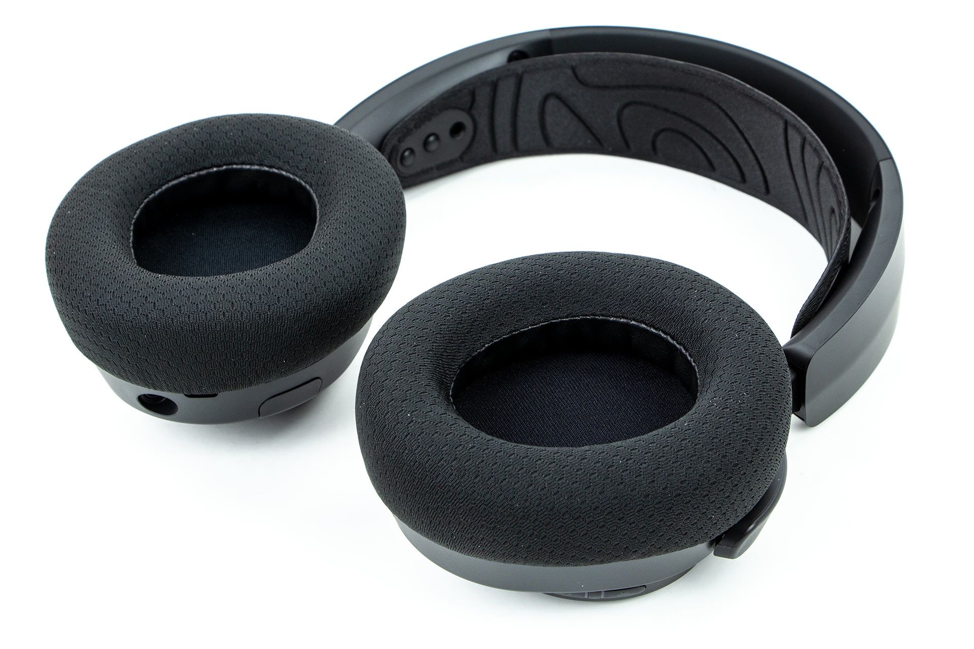 SteelSeries Arctis Nova 7