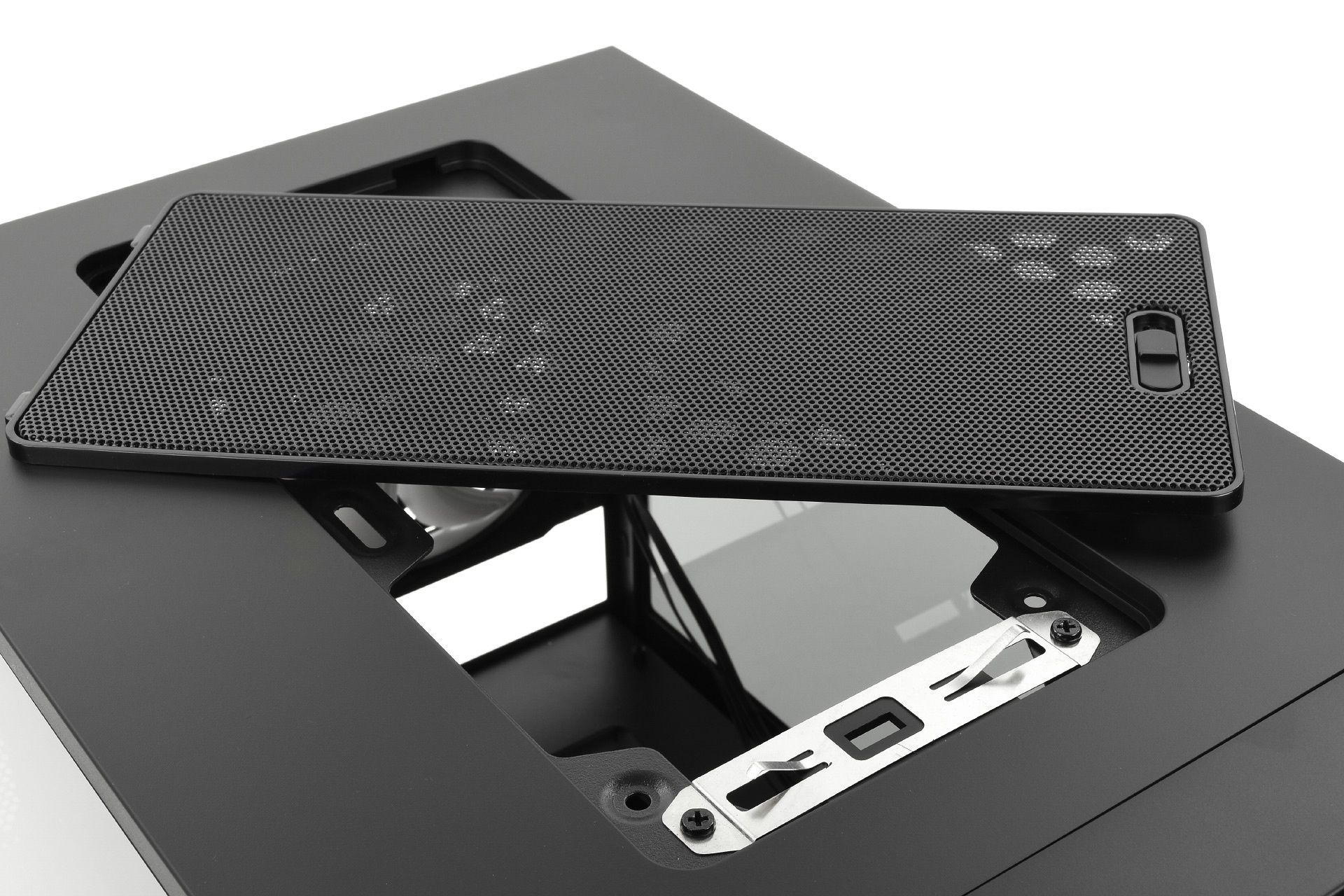 Chieftronic M2