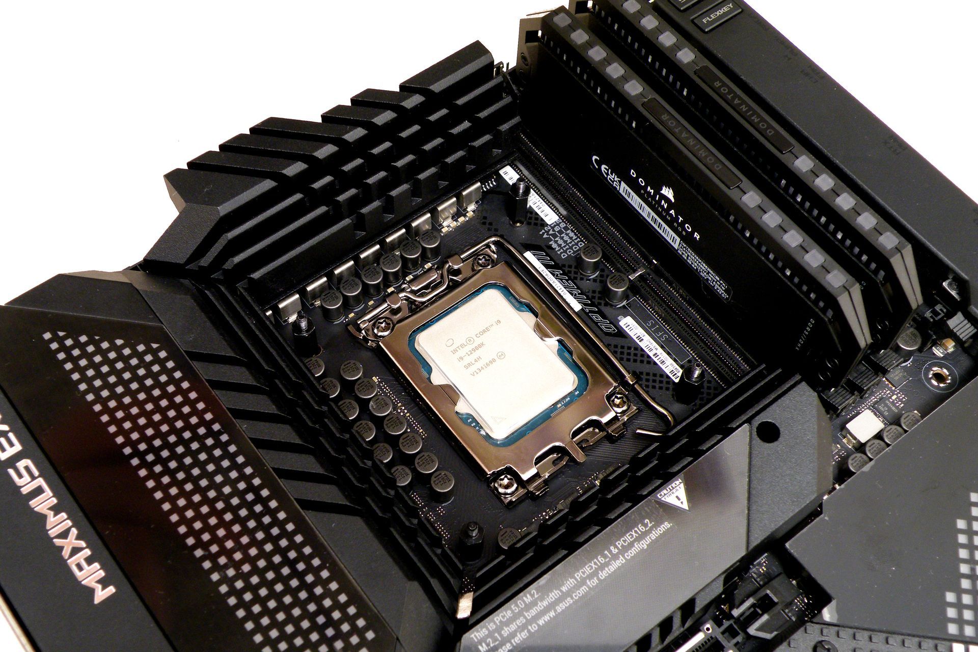 Intel Core i9-12900K - platforma testowa