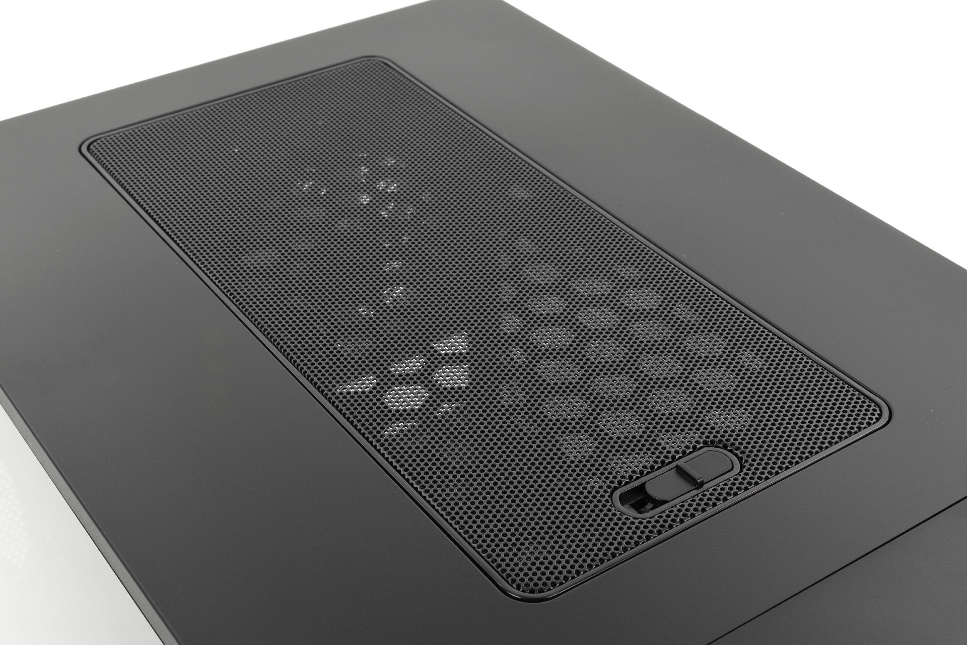 Chieftronic M2