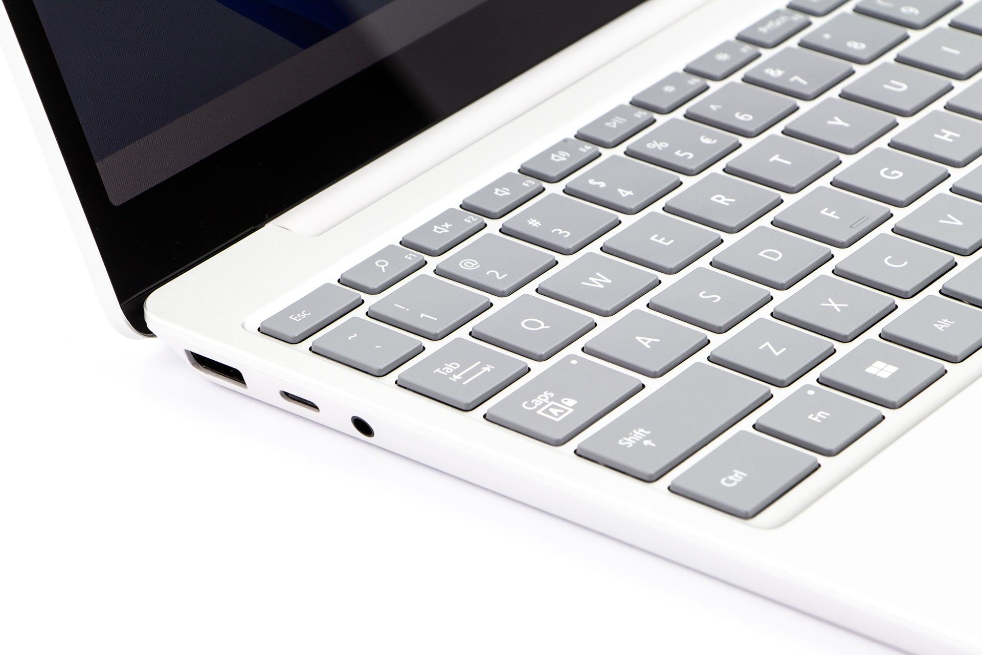 Microsoft Surface Laptop Go 2 porty lewy bok