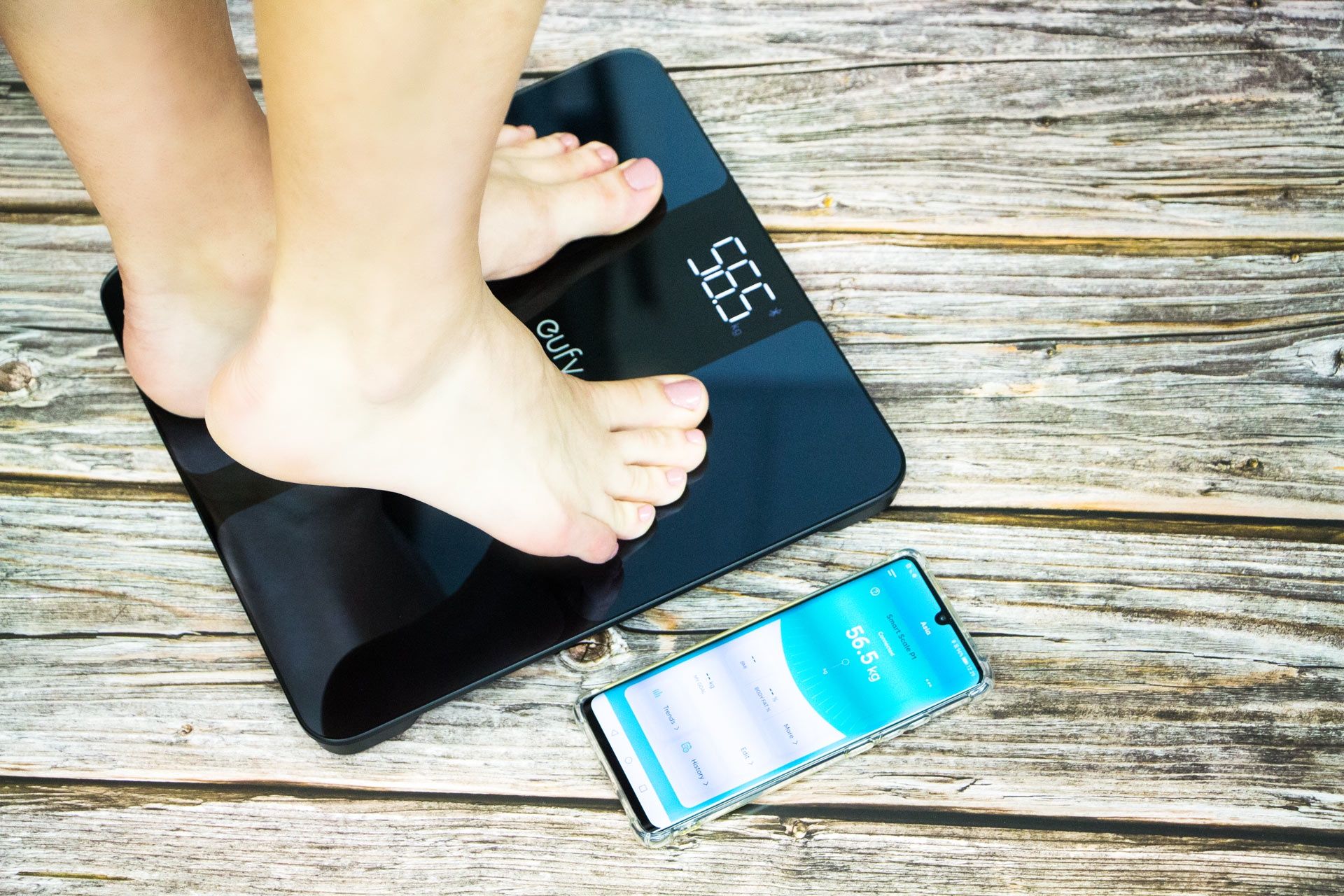 Eufy Smart Scale P1 - stopy na wadze
