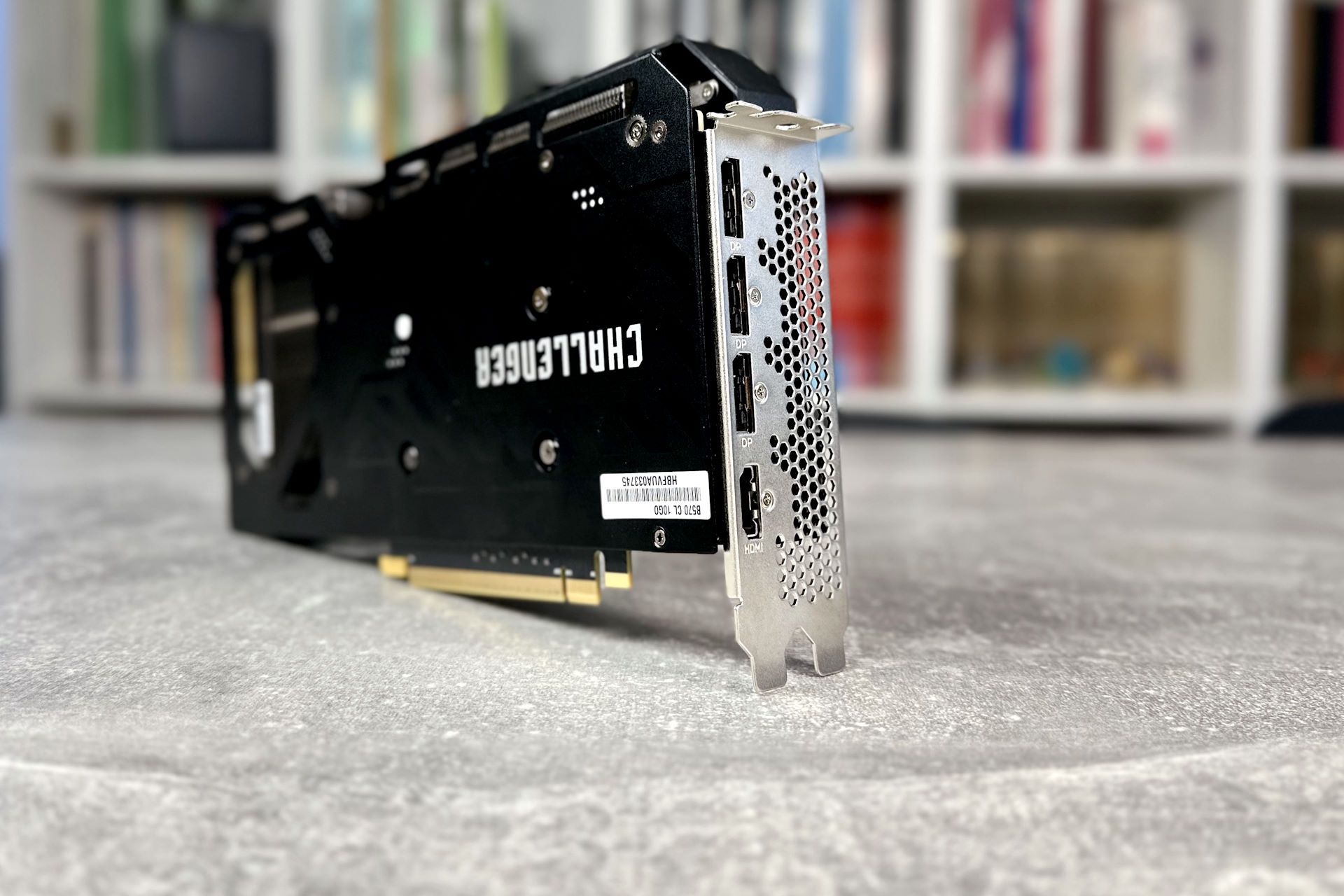 AsRock Arc B570 Challenger 10GB OC - złacza