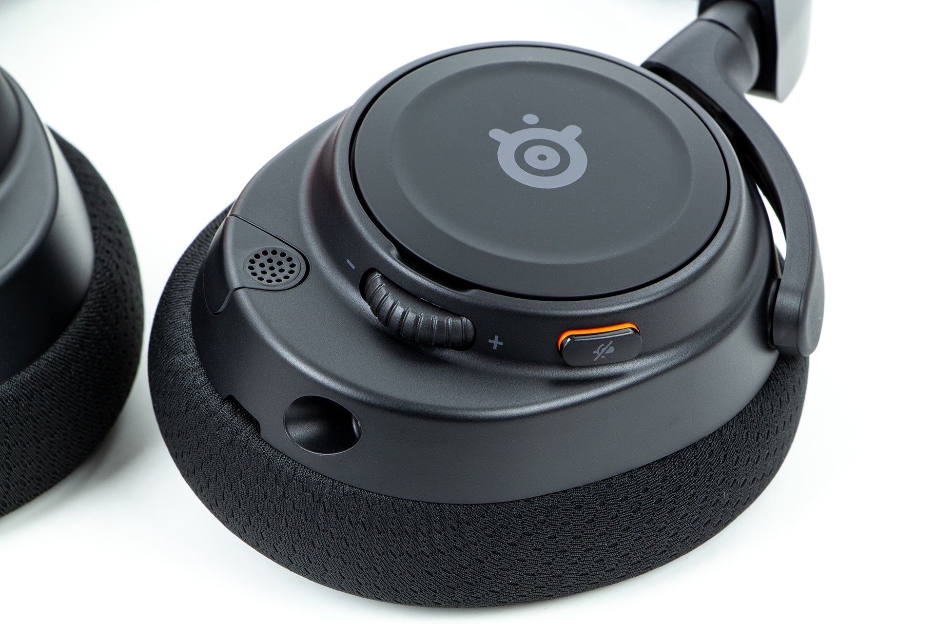 SteelSeries Arctis Nova 7 Wireless