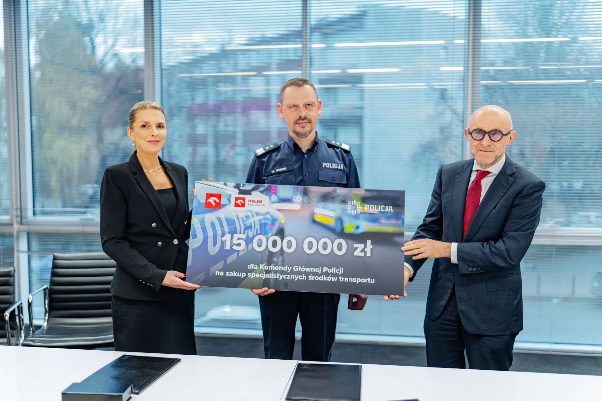 Umowa z Komendą Główną Policji