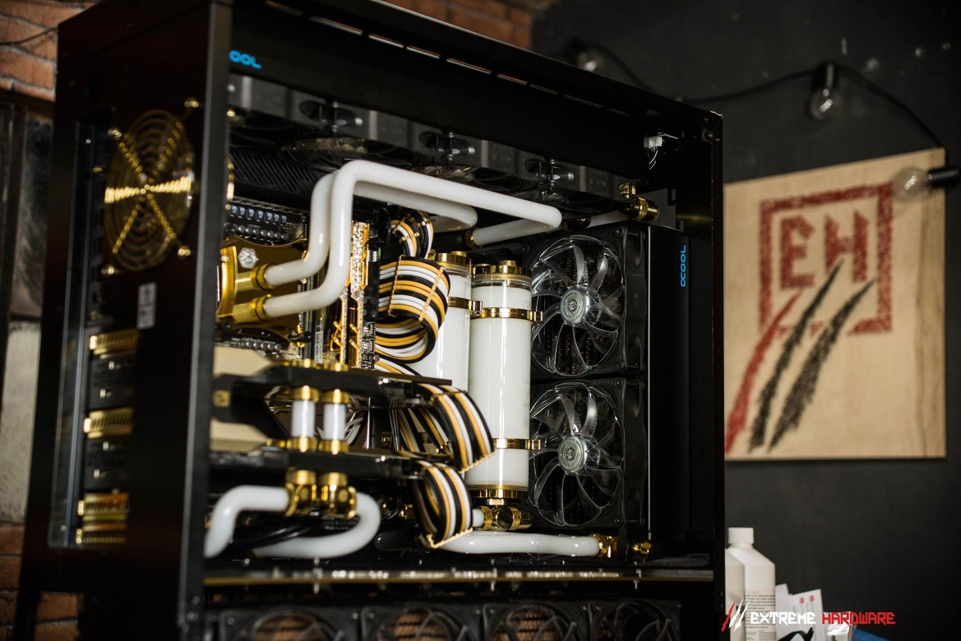 Extreme Hardware HELIOS