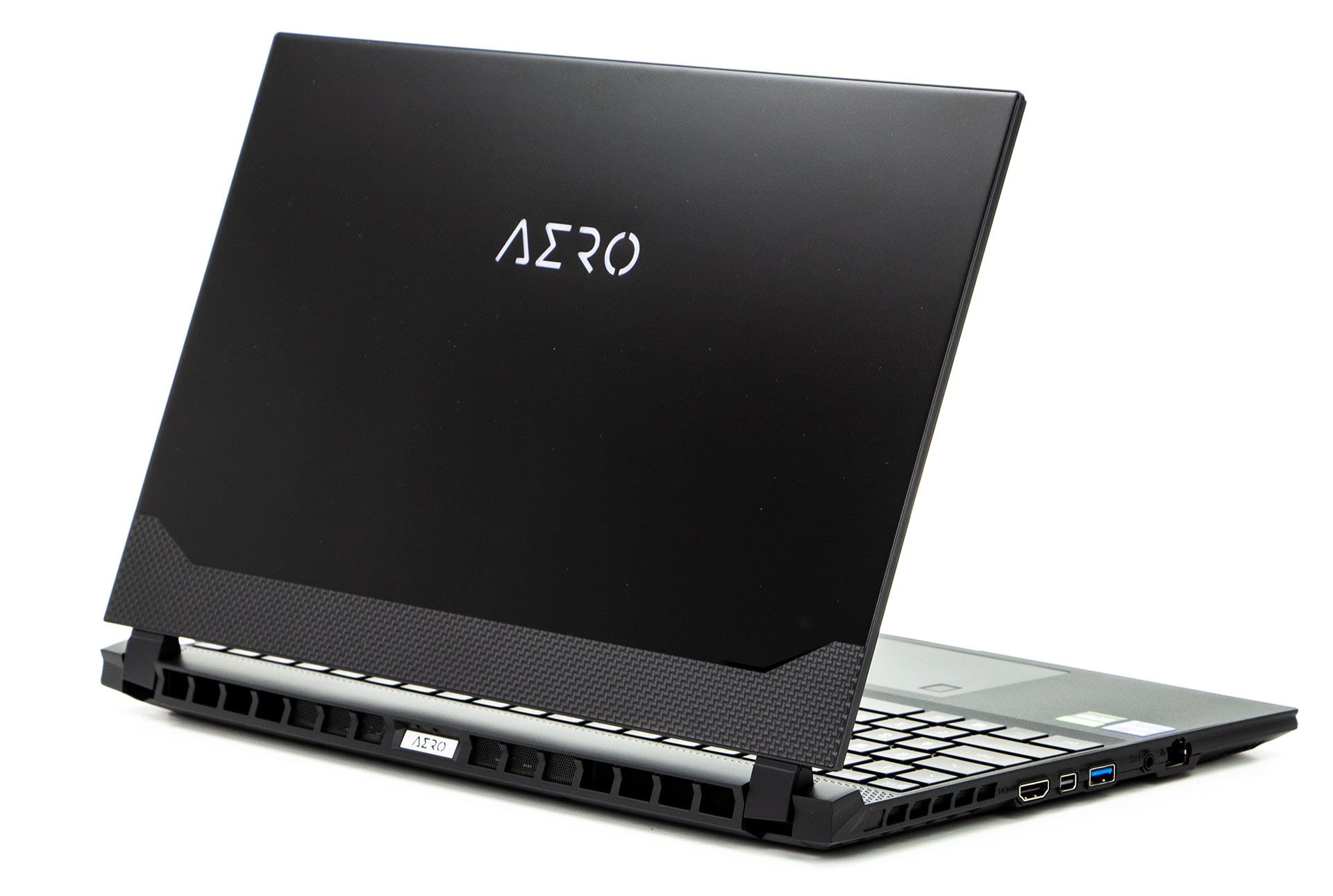 Gigabyte AERO 15 OLED - laptop z certyfikatem NVIDIA RTX Studio - od tyłu