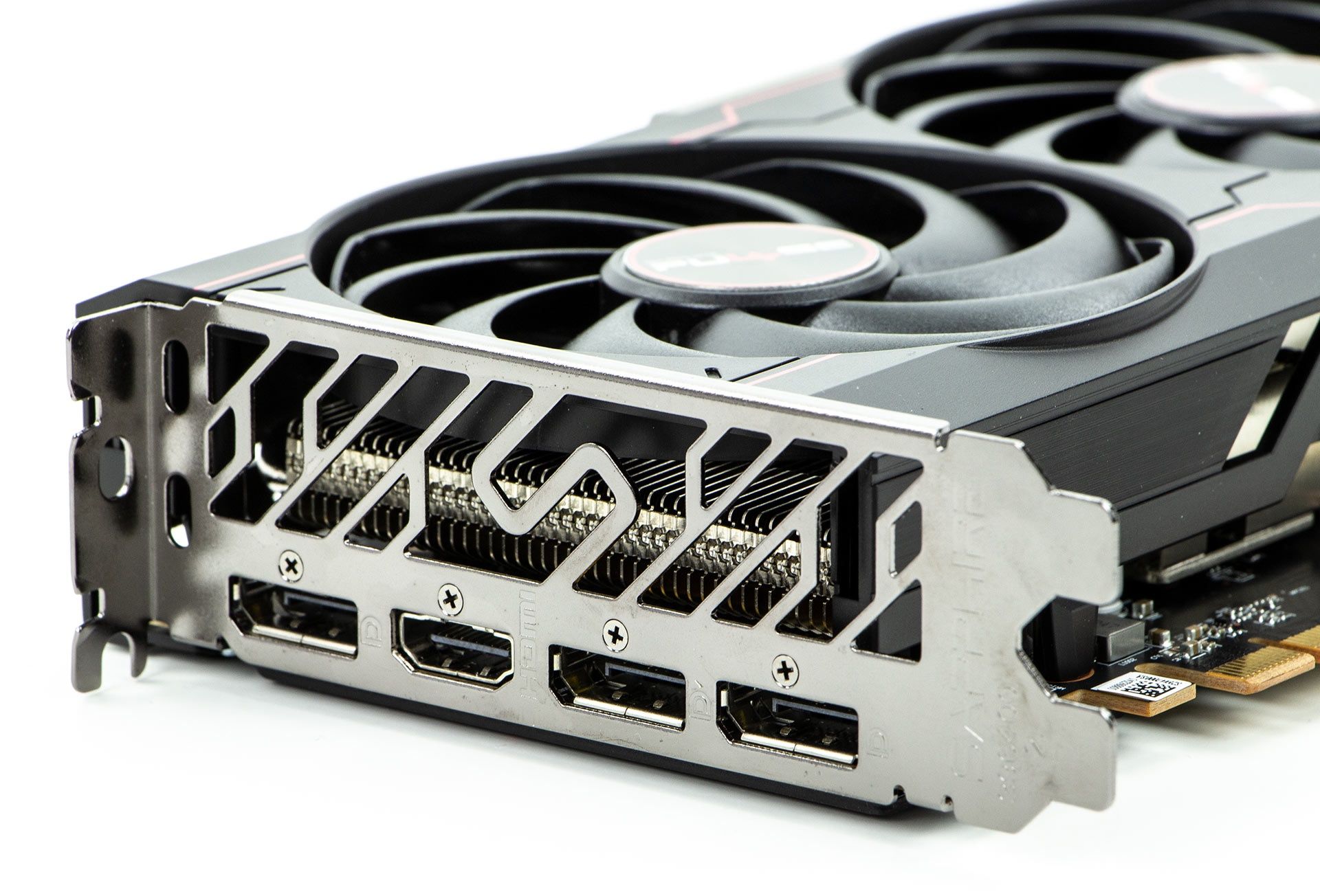 Sapphire Radeon RX 6600 Pulse - porty