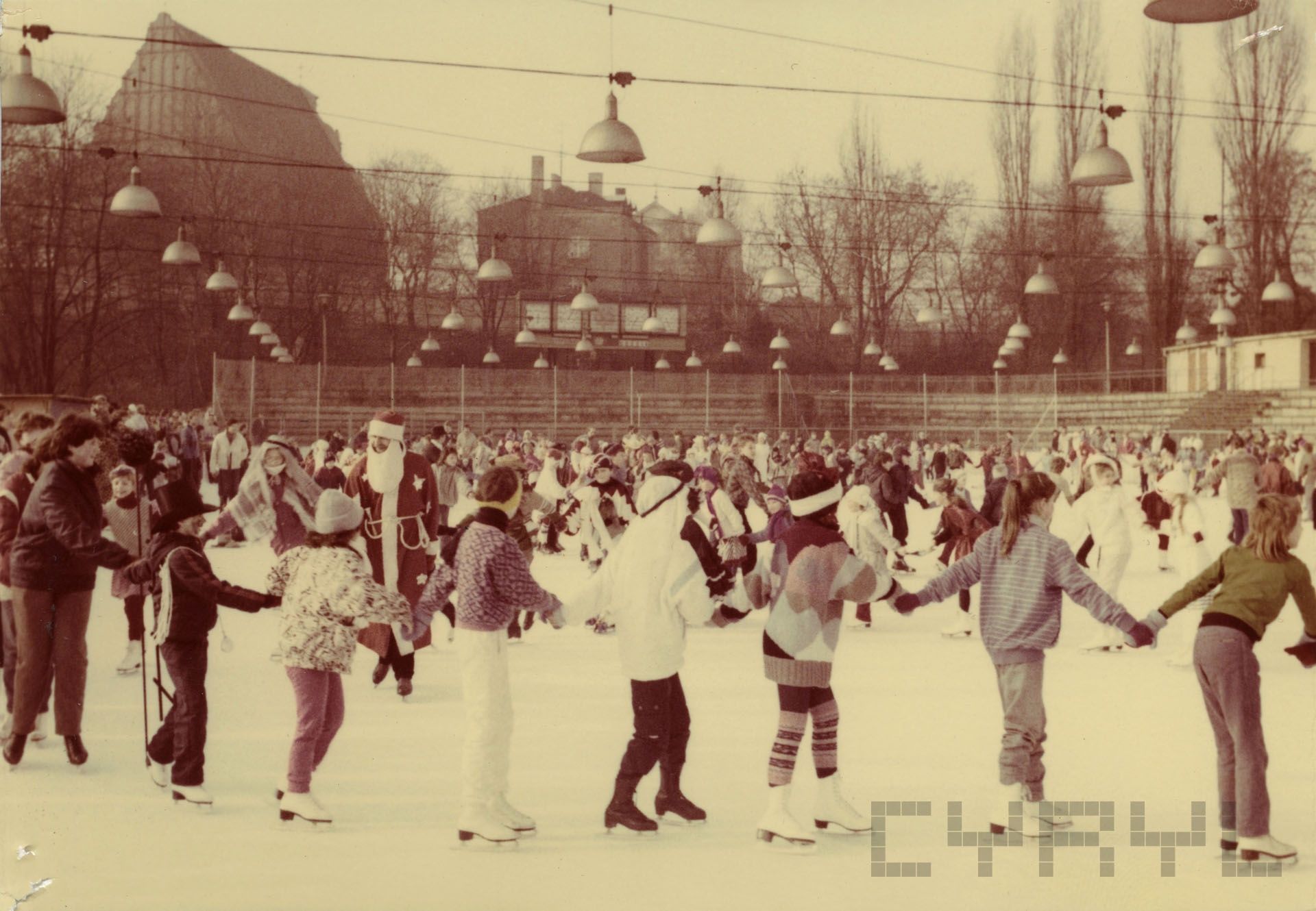 Lodowisko Bogdanka fot. CYRYL