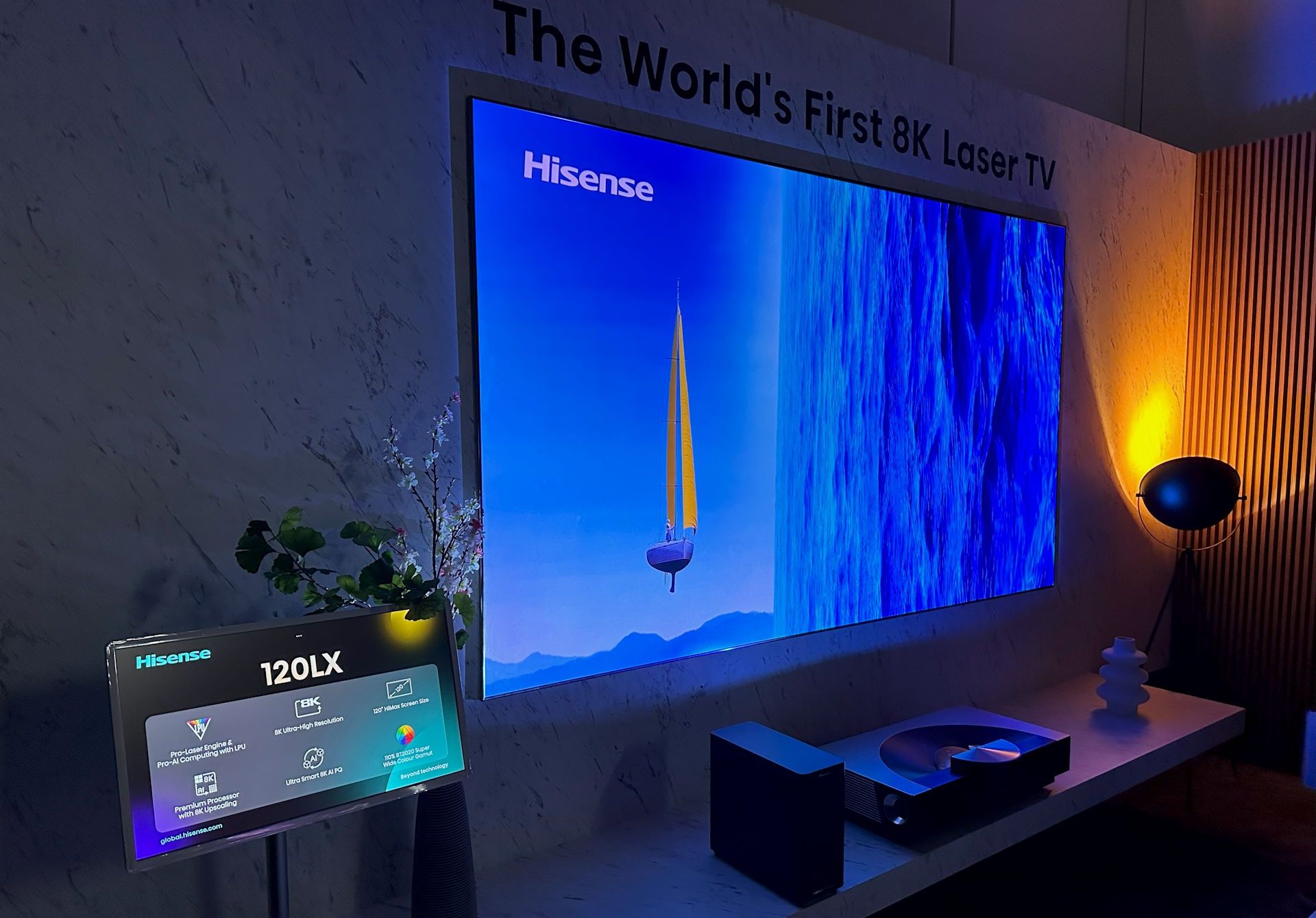 Hisense - 120LX