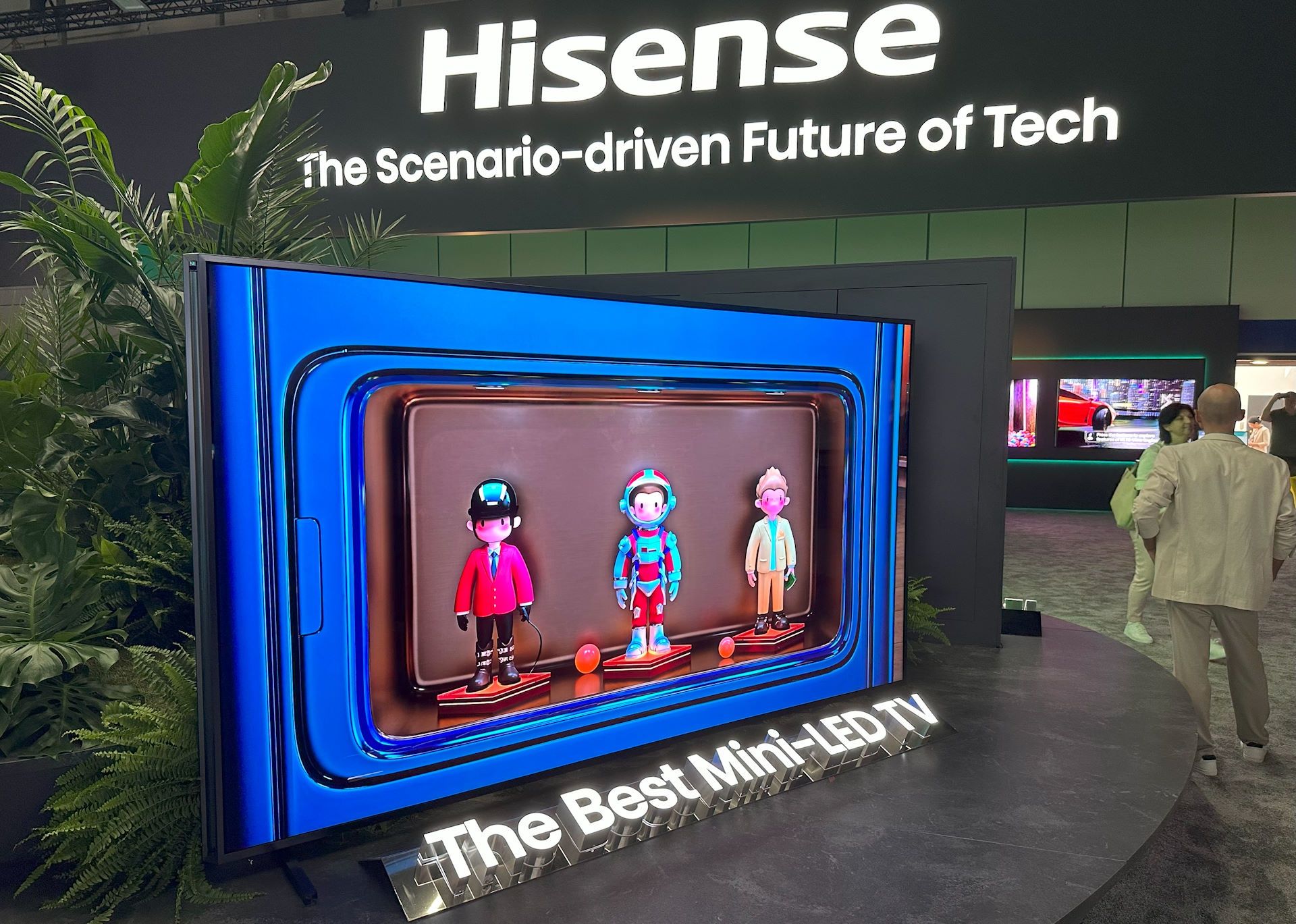 IFA 2024 - Hisense ULEX-X UXNQ?