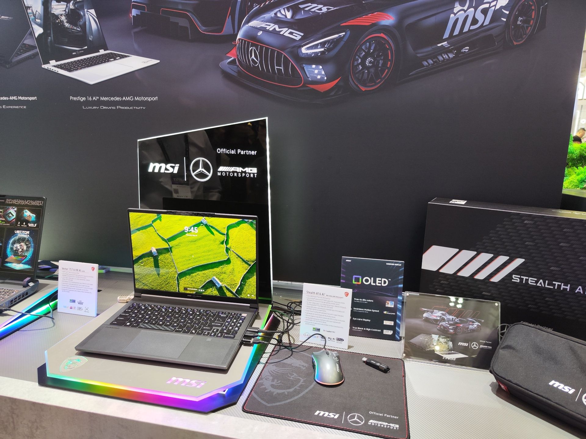 MSI Stealth A16 AI+ Mercedes-AMG