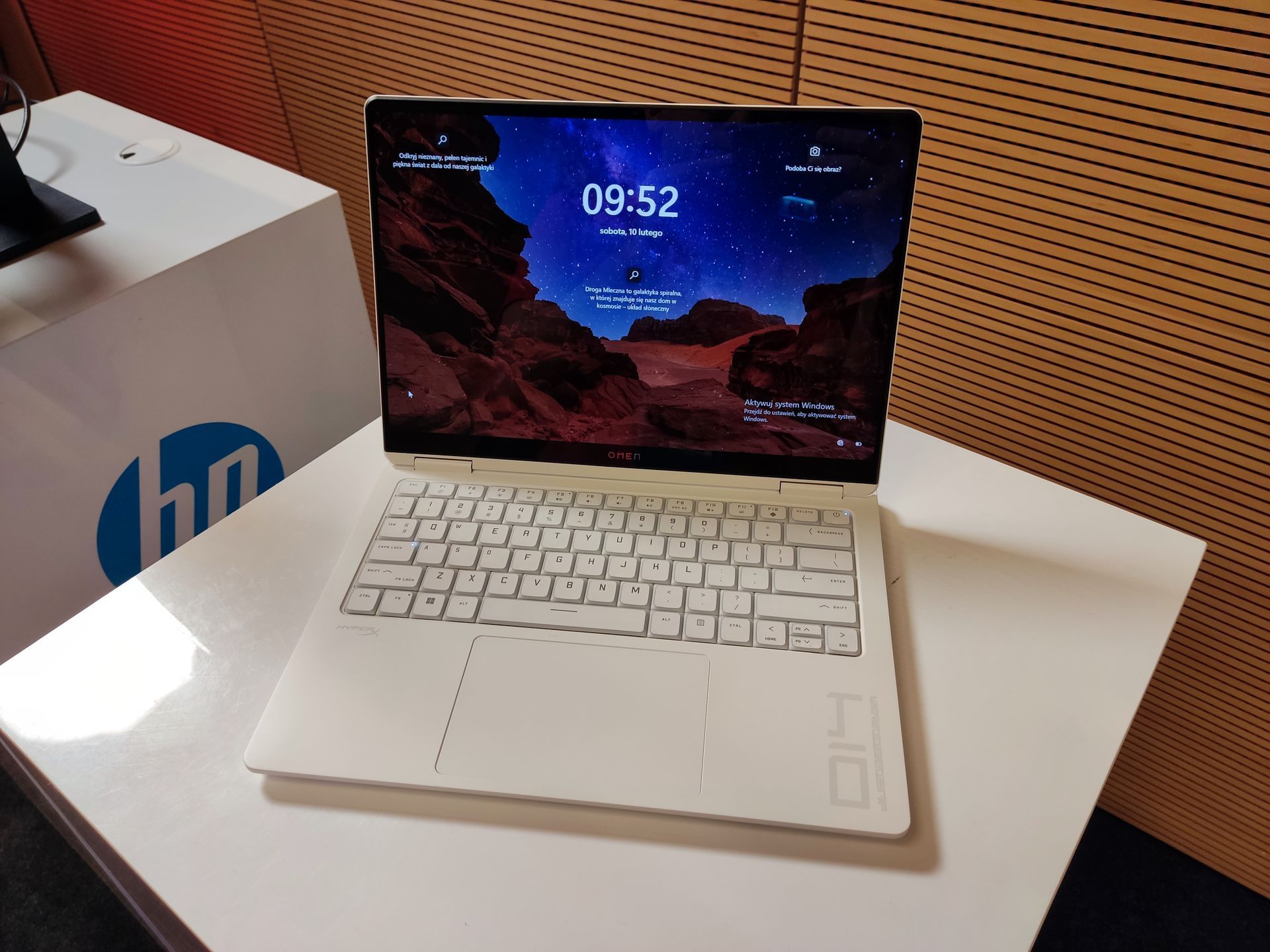HP Omen 14