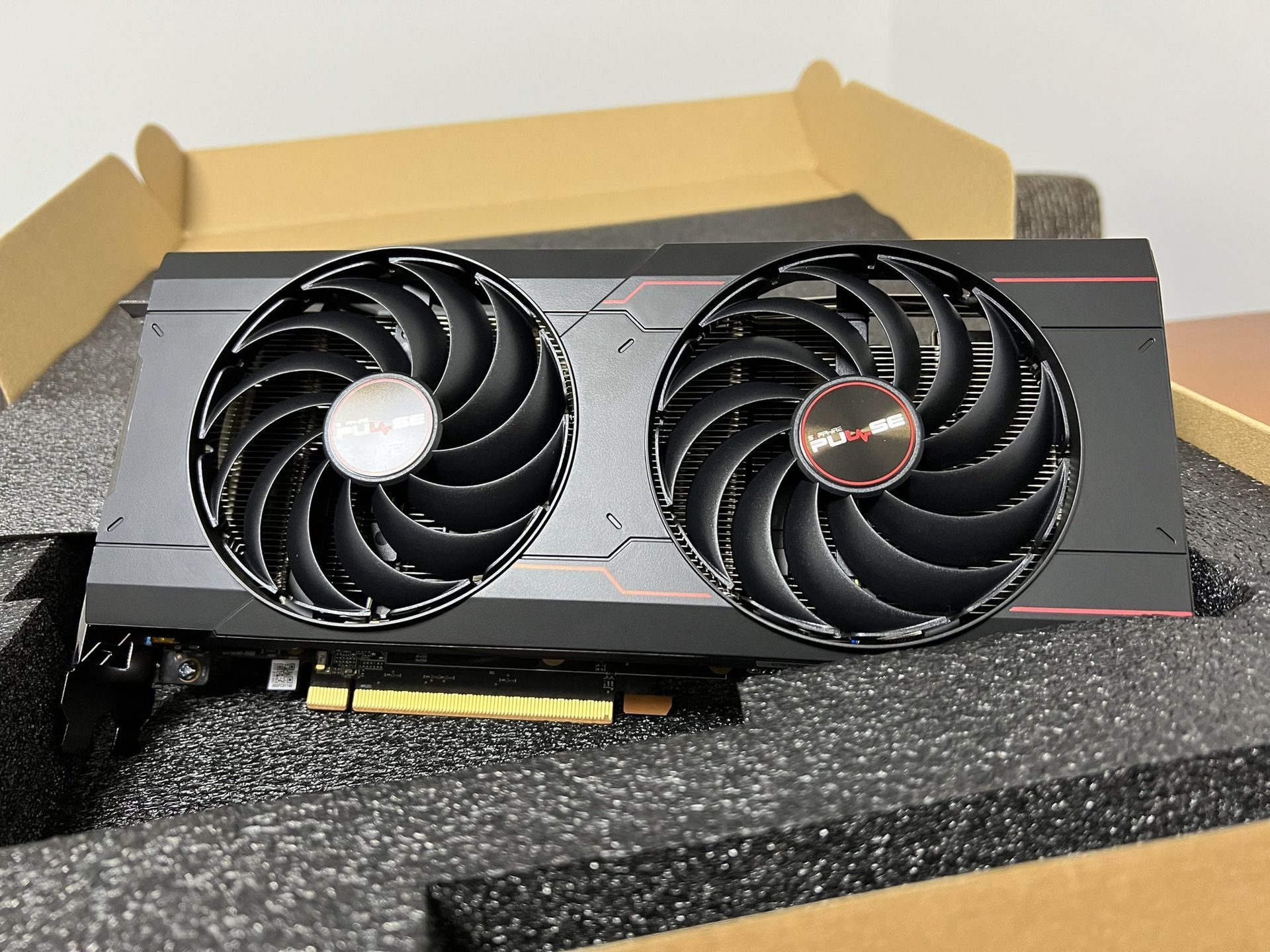 Sapphire Raden RX 6700 Pulse