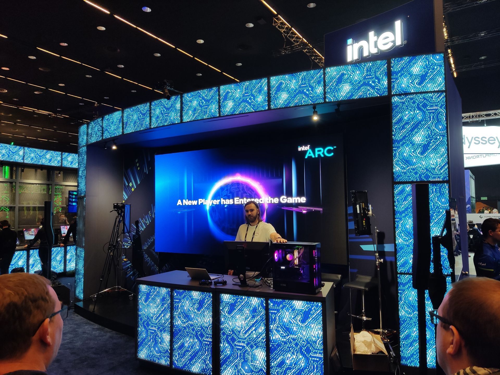Intel Extreme Masters 2023 - stoisko Intel