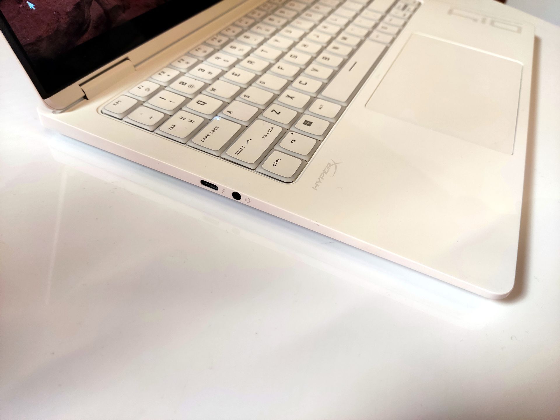 HP Omen 14