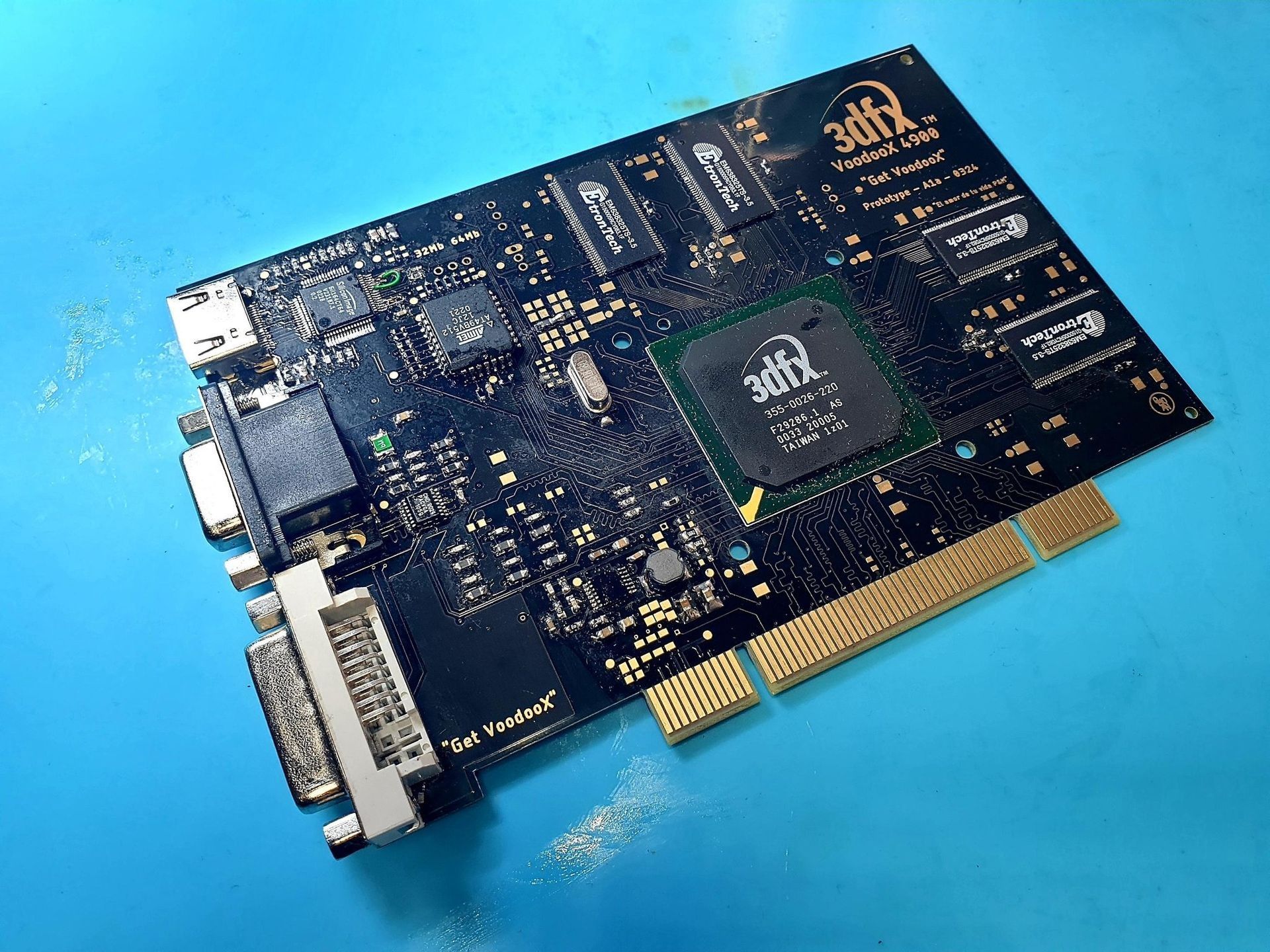 VoodooX 3Dfx 4900