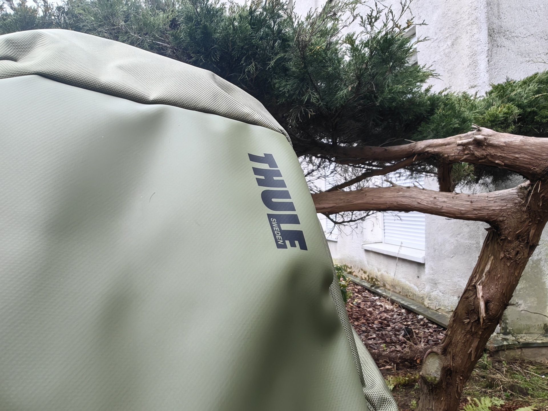 Thule Chasm 26l - wodoodporne pokrycie